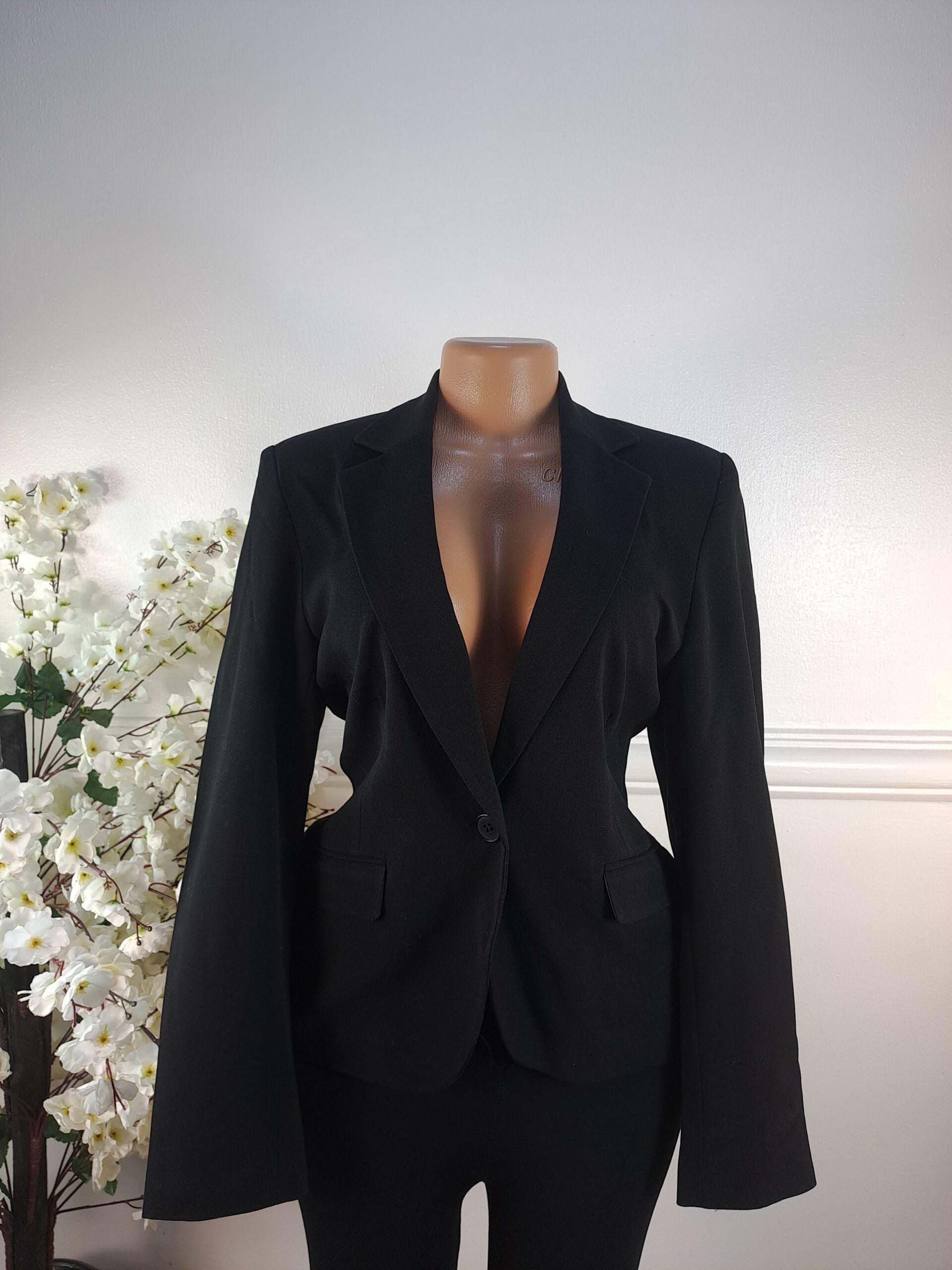 BLAZER UK SIZE 12 [LENGTH 25 INCHES, BLACK] image 0