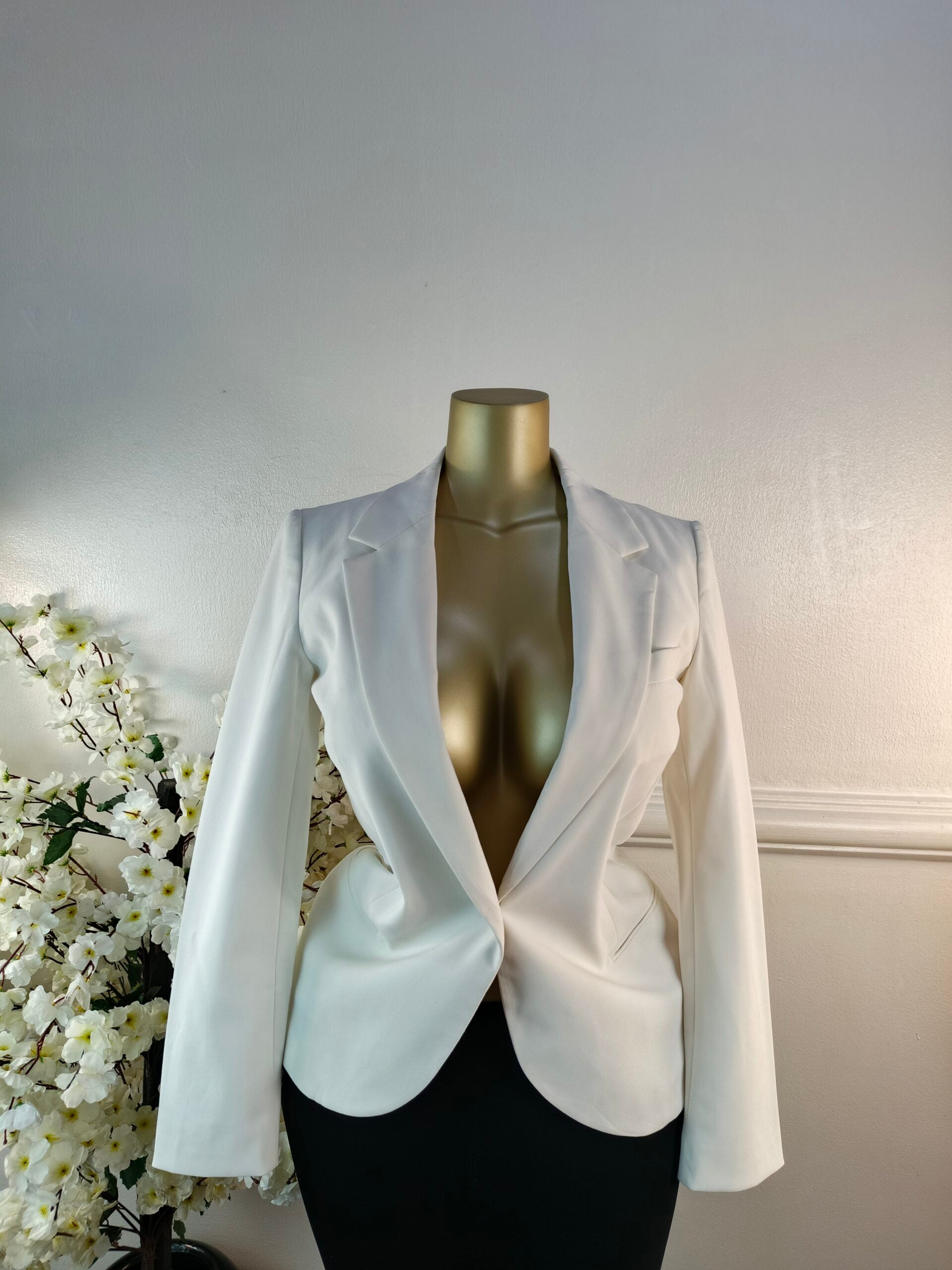 REISS UK SIZE 8 [LENGTH 28 INCHES, WHITE] image 0