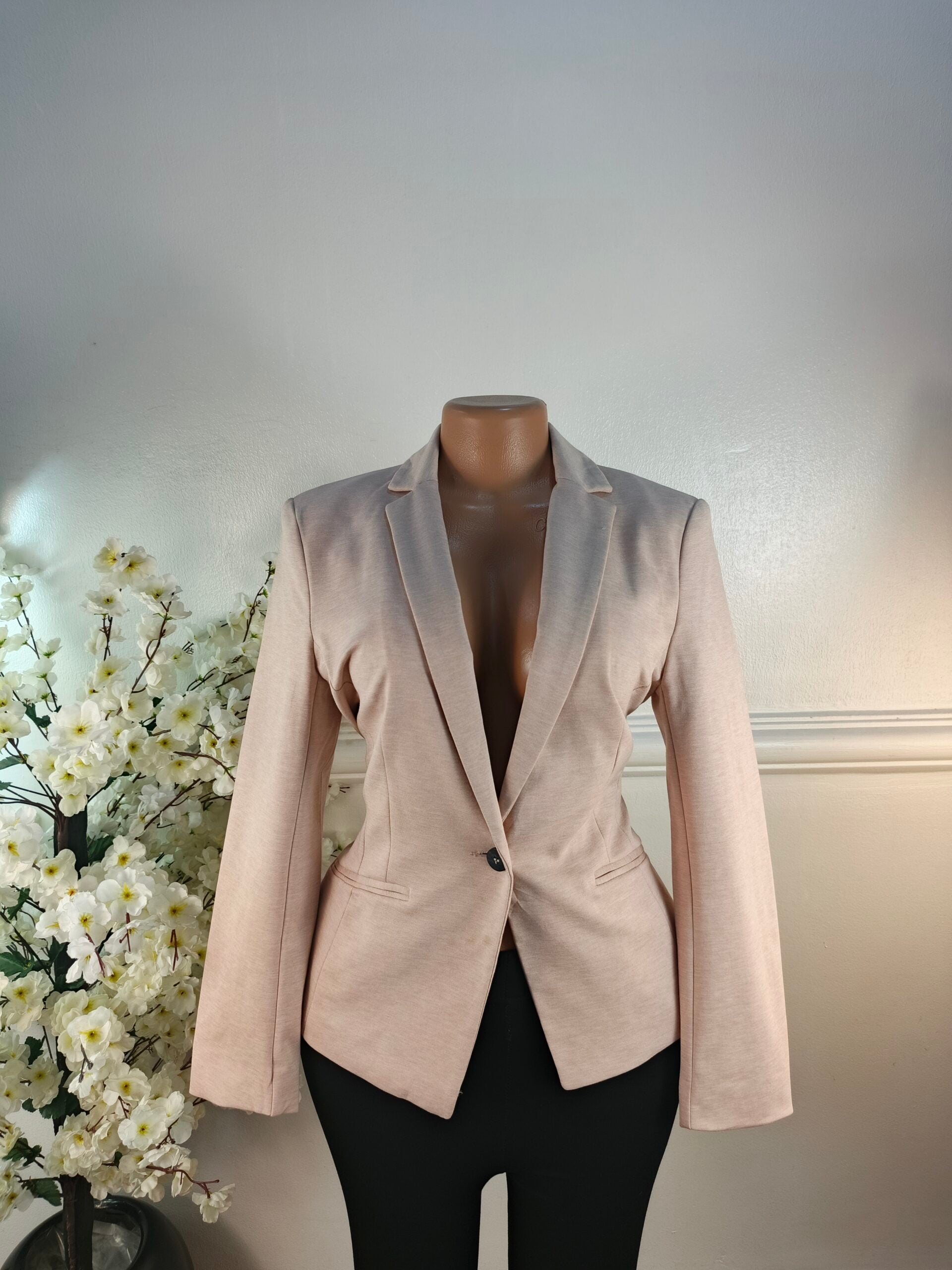 H&amp;M UK SIZE 8 [LENGTH 25 INCHES, PEACH] image 0