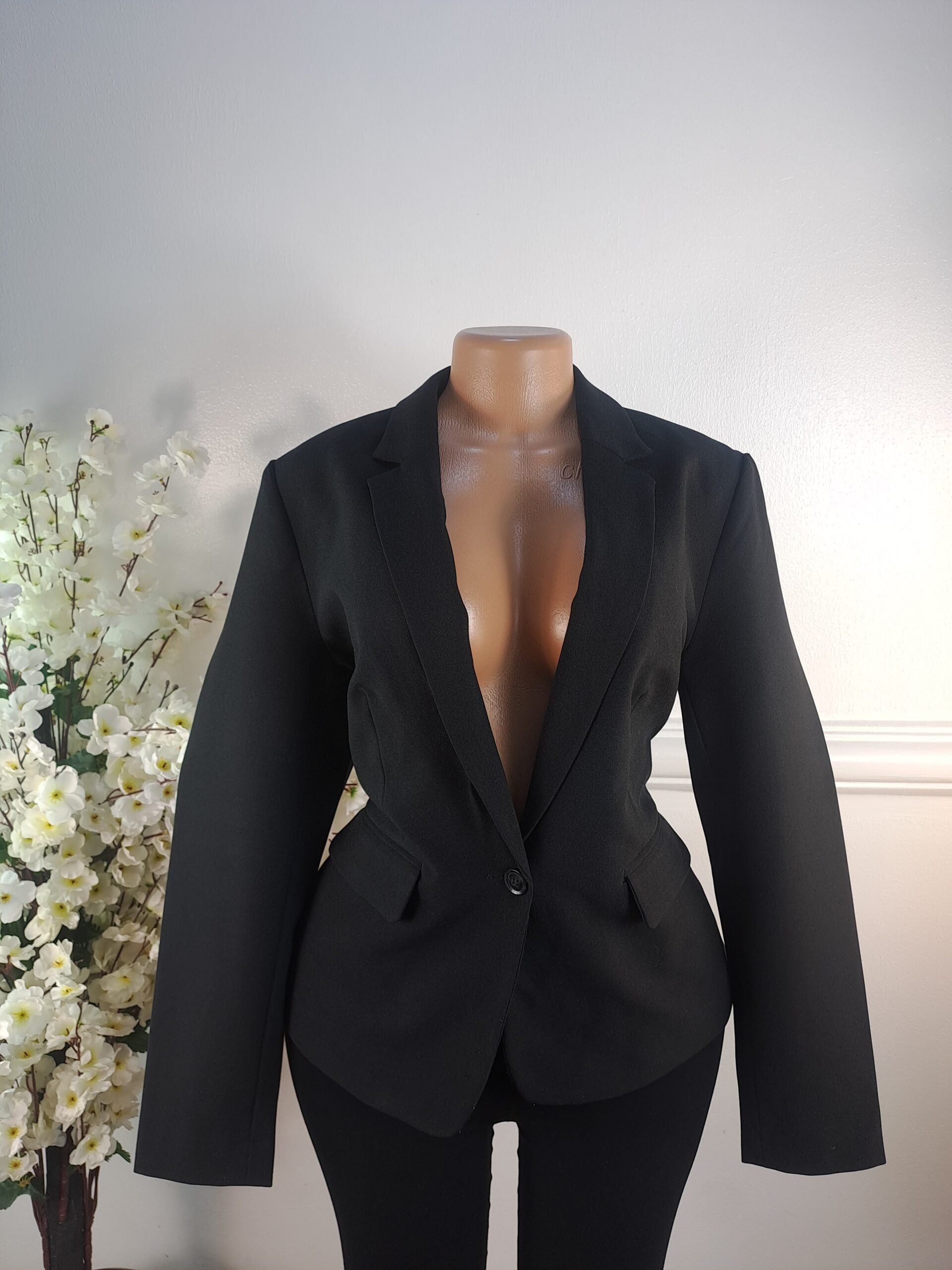PRIMARK UK SIZE 14 [LENGTH 26 INCHES, BLACK] image 0