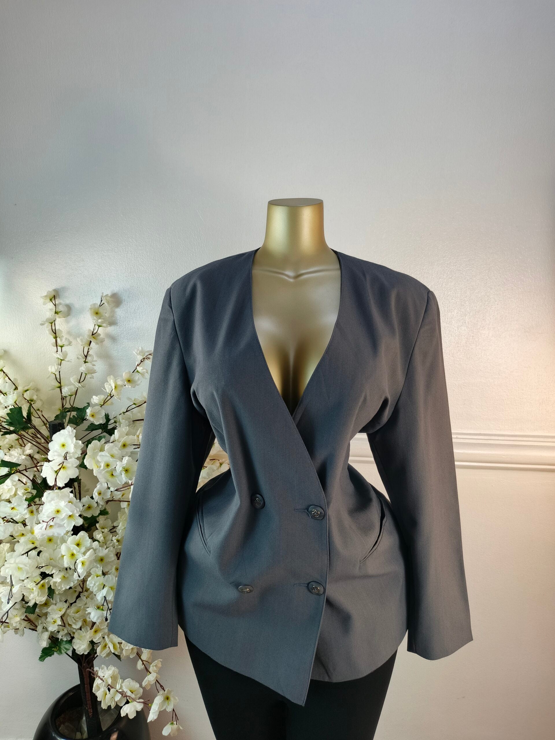 BLAZER UK SIZE 16 [LENGTH 30 INCHES, GREY] image 0