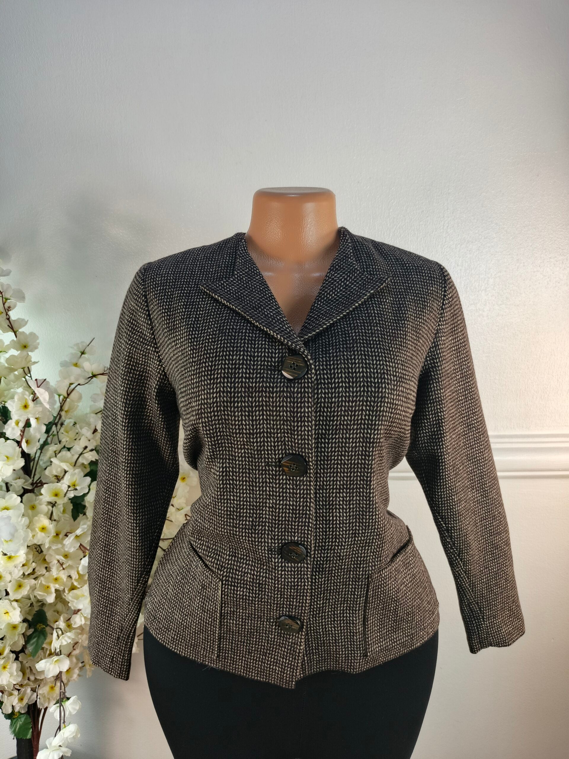 BLAZER UK SIZE 8 [LENGTH 23 INCHES, BROWN] image 0