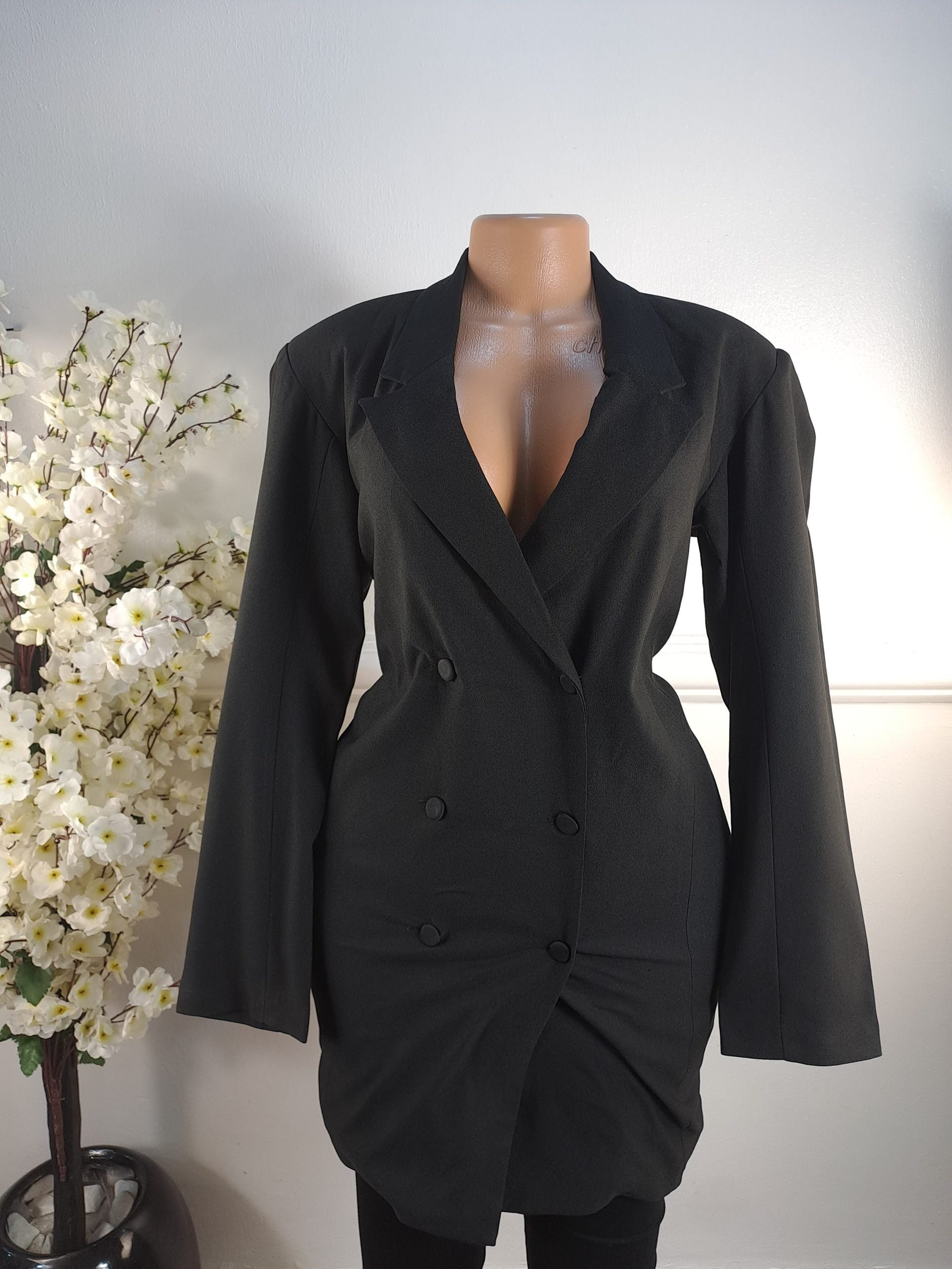 BLAZERS UK SIZE 10 [LENGHT 34 INCHES] image 0