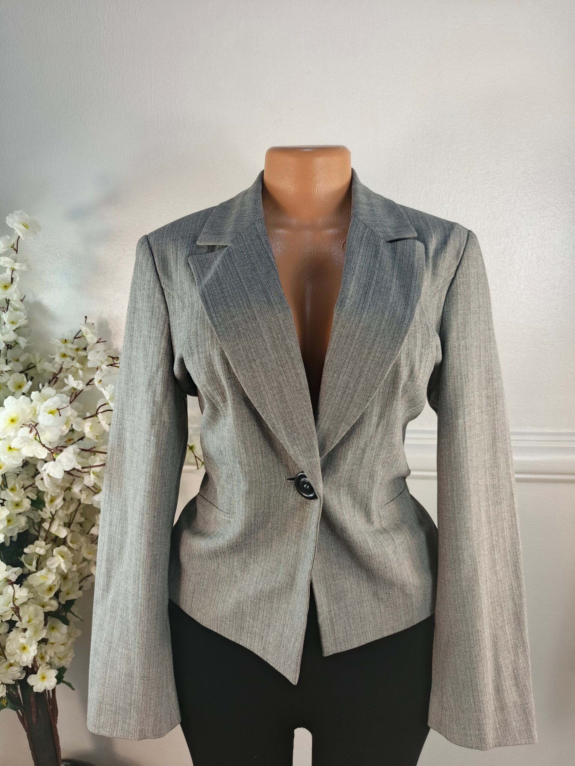 CLLEZIONI UK SIZE 10 [LENGHT 23 INCHES, GRAY] image 0