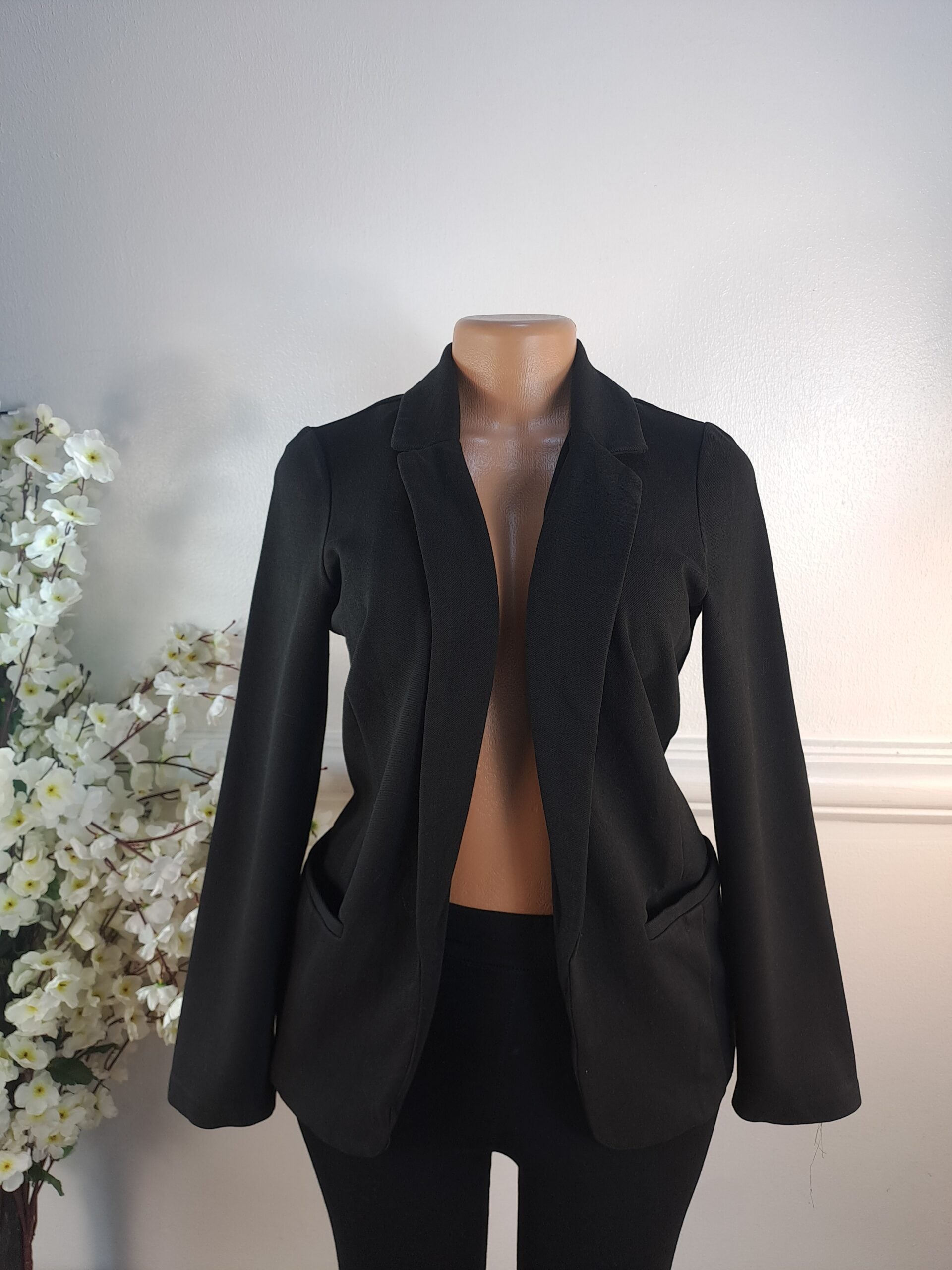 ET VOUS UK SIZE 8 [LENGTH 27 INCHES, BLACK] image 0