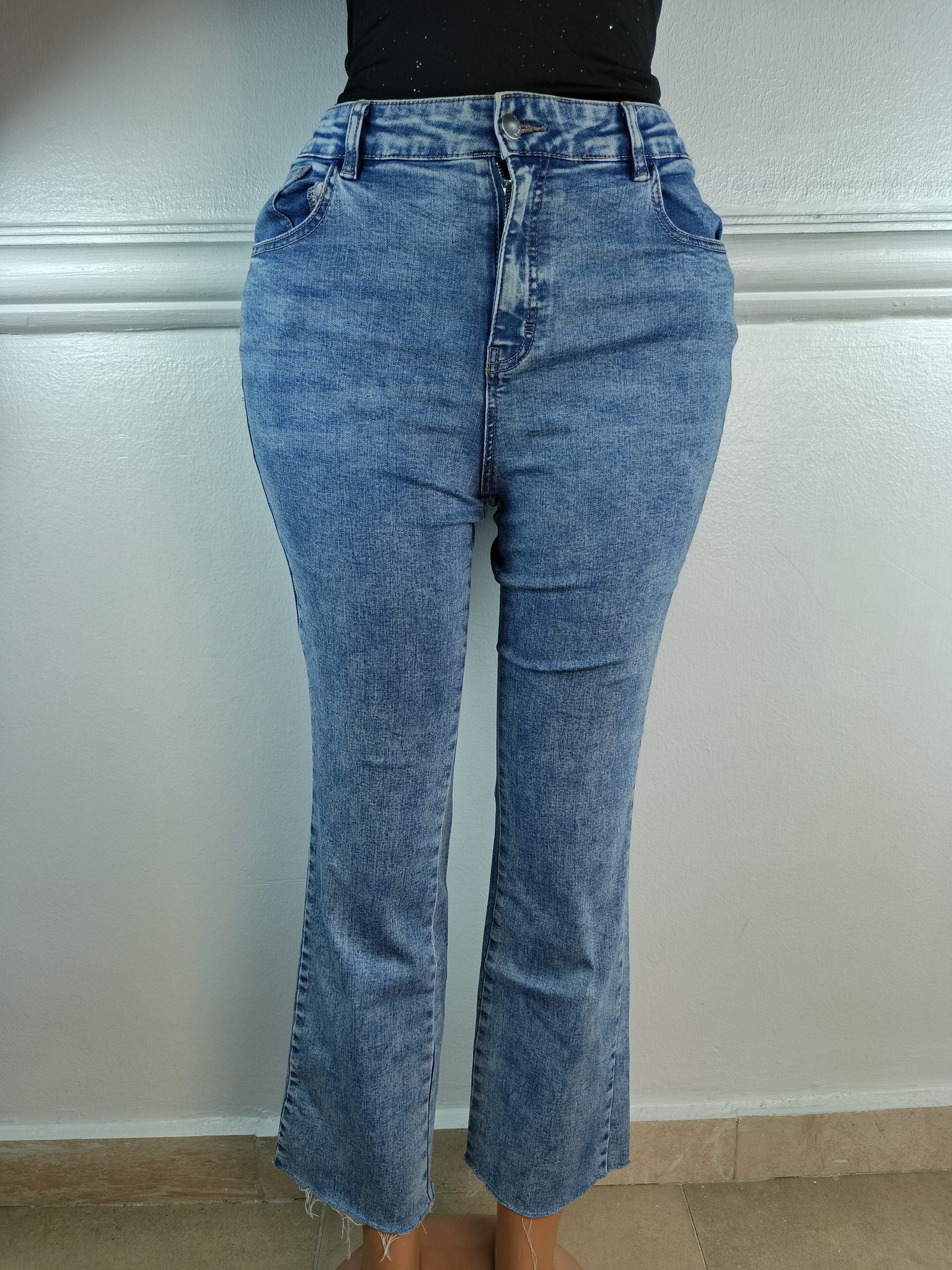 JEANS UK 14, L-38 INCHES image 0