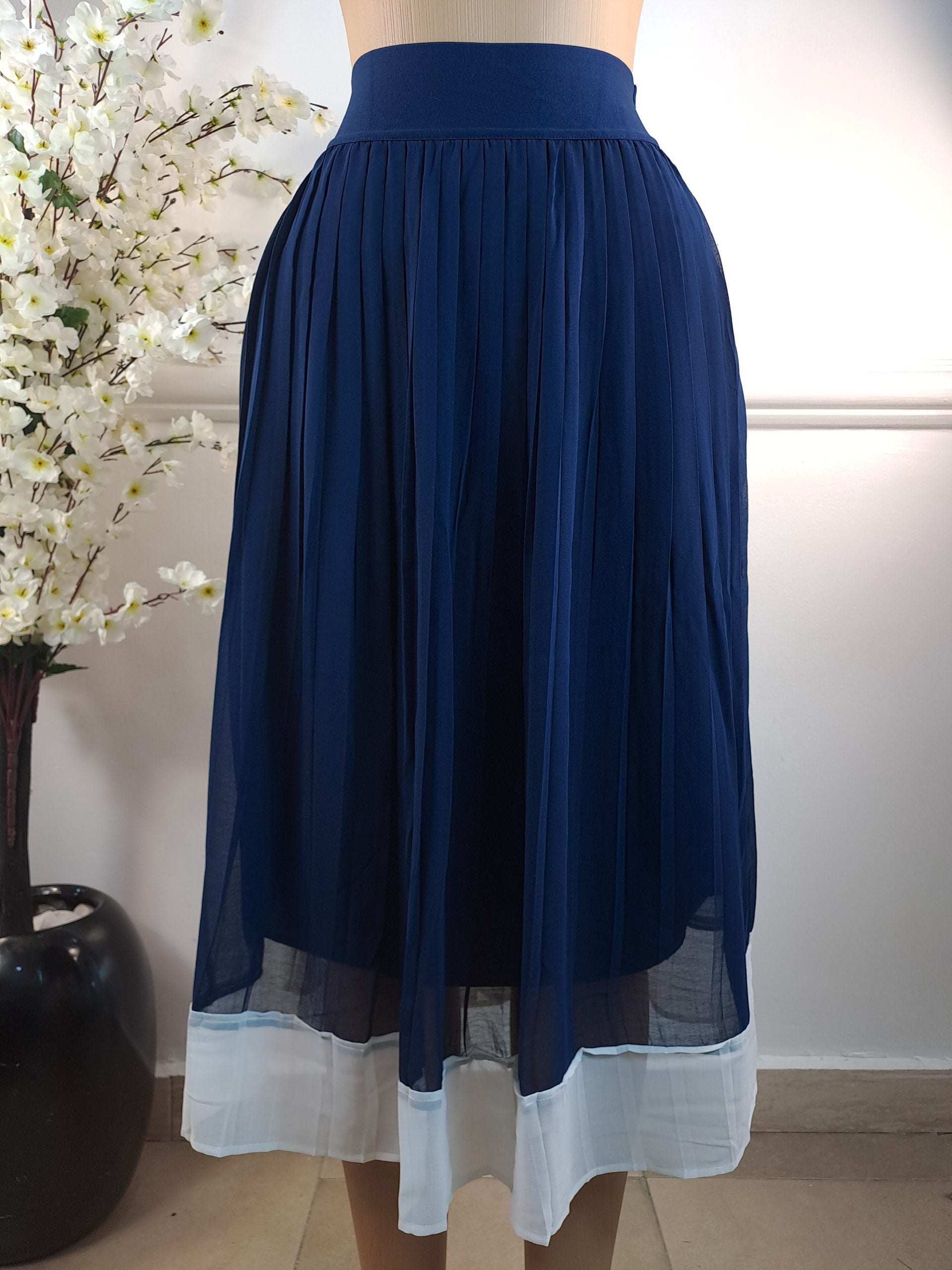 PAUL COSTELLOE UK 10, L-33 INCHES image 0