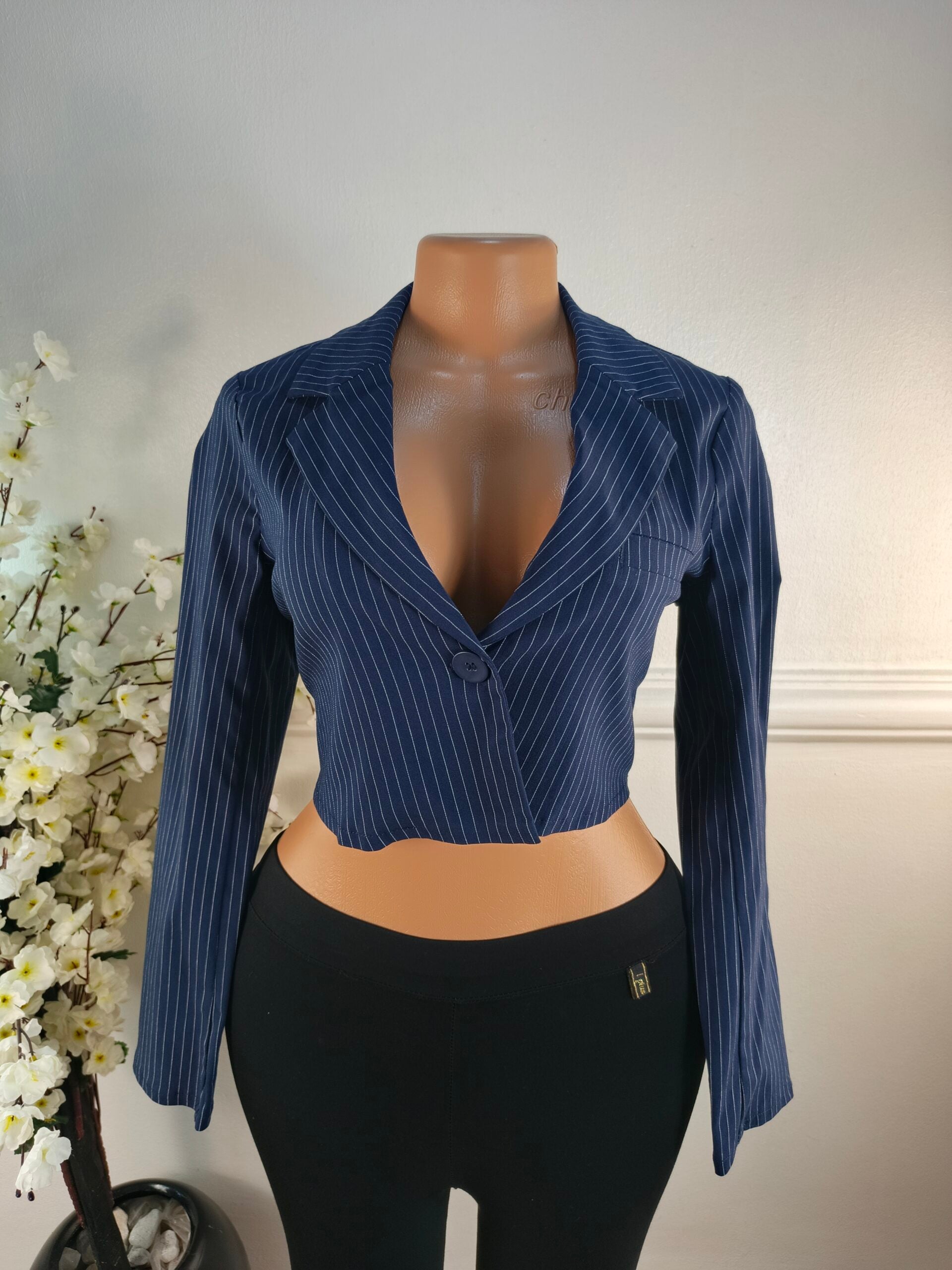 BLAZER UK SIZE 8 [LENGHT 16 INCHES, NAVY BLUE] image 0