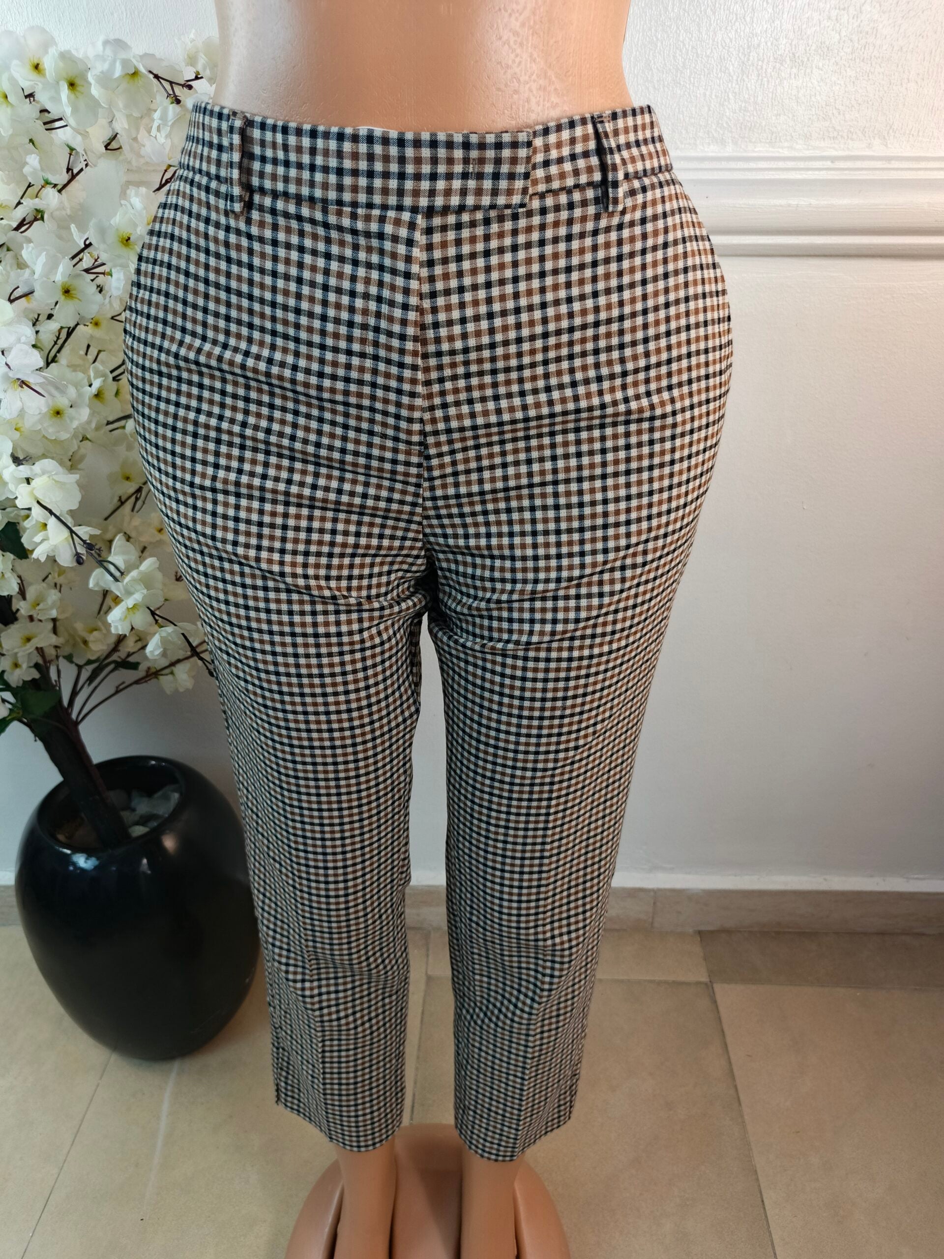 M&amp;S COLLECTION UK SIZE 14 [LENGTH 37 INCHES, CHECKERS] image 0
