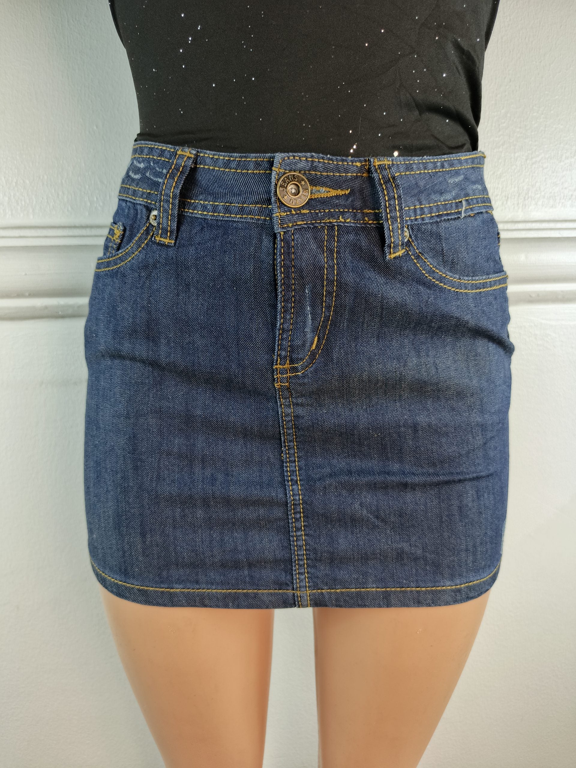 MIXXO UK 8, L-13 INCHES image 0