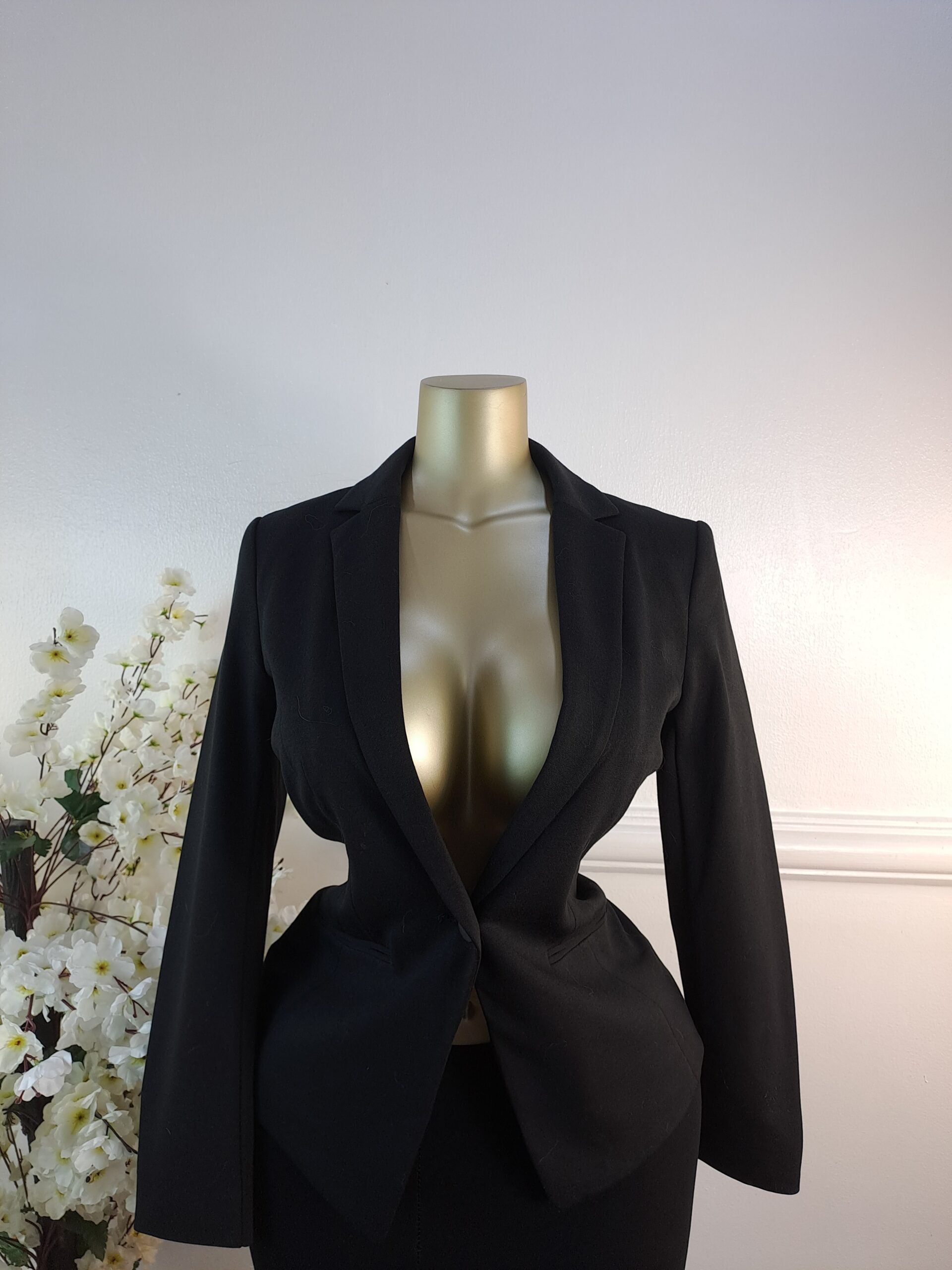 H&amp;M UK SIZE 8 [LENGTH 26 INCHES, BLACK] image 0