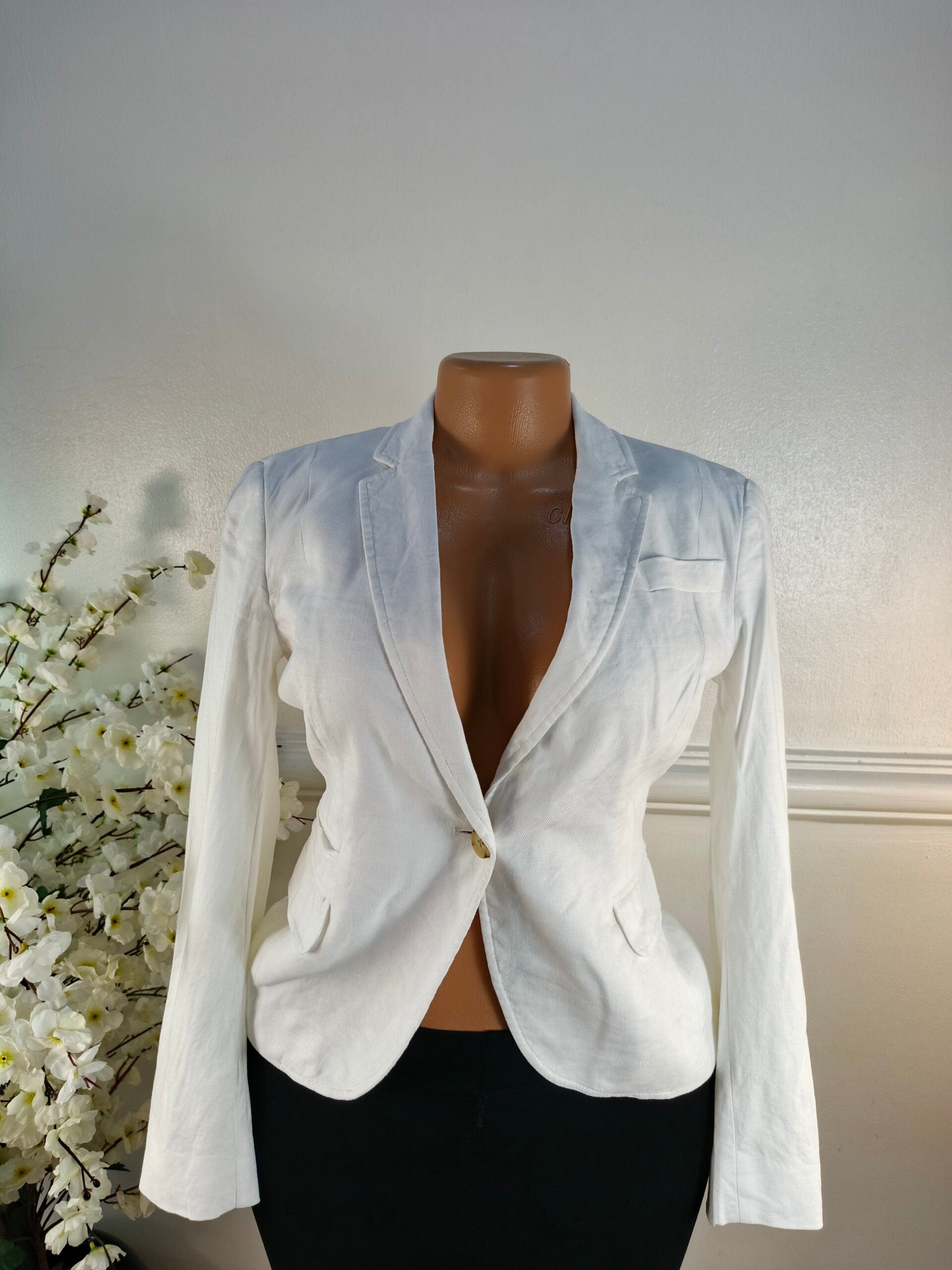 M&amp;S UK SIZE 8 [LENGTH 23 INCHES, WHITE] image 0