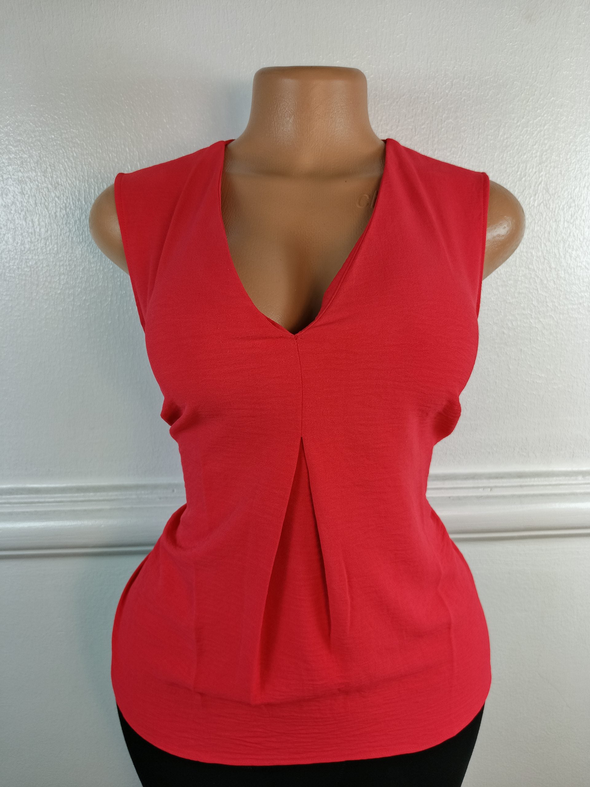 DUNNES UK 10 image 0