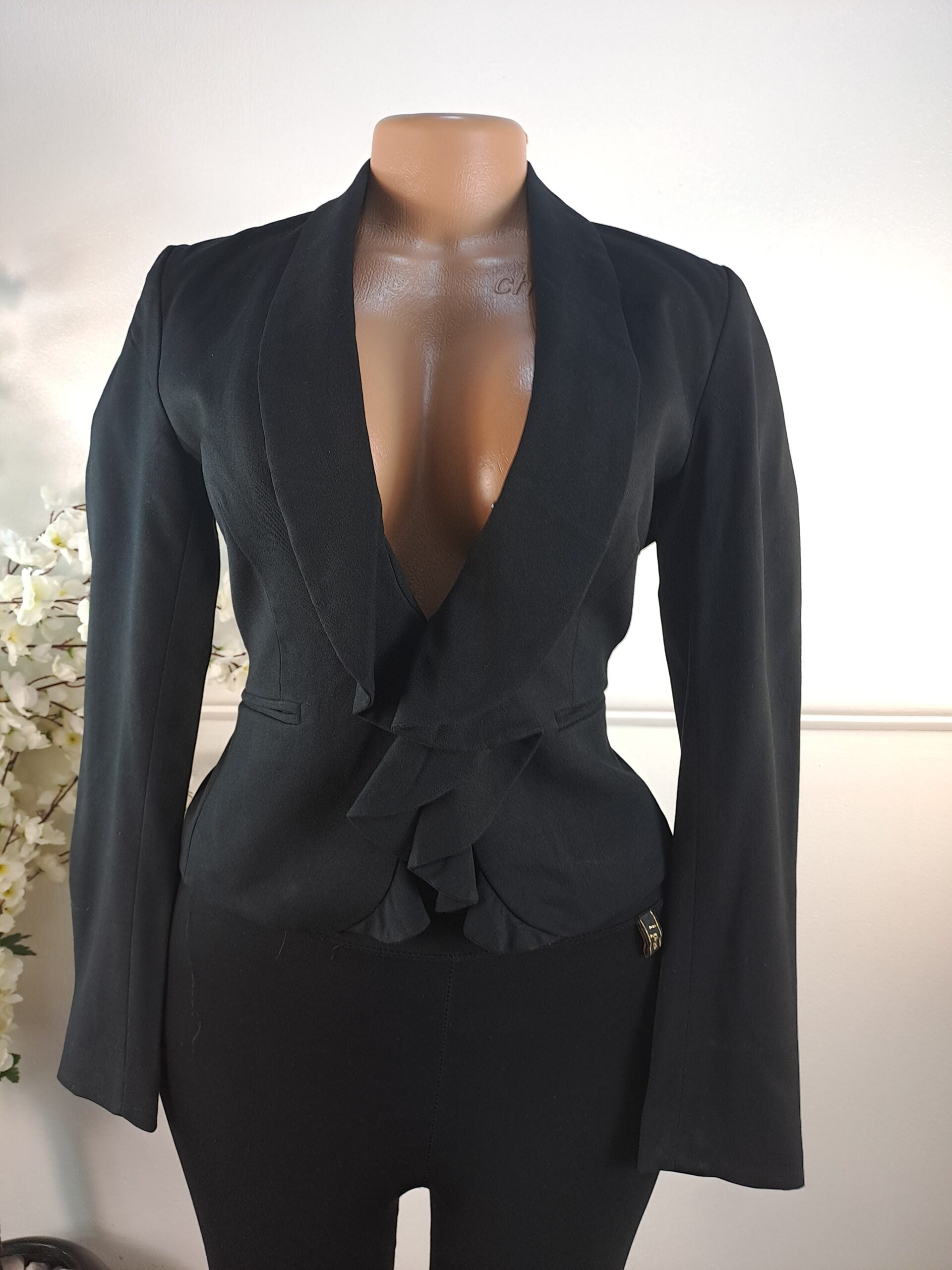 H&amp;M UK SIZE 6 [LENGHT 21 INCHES] image 0