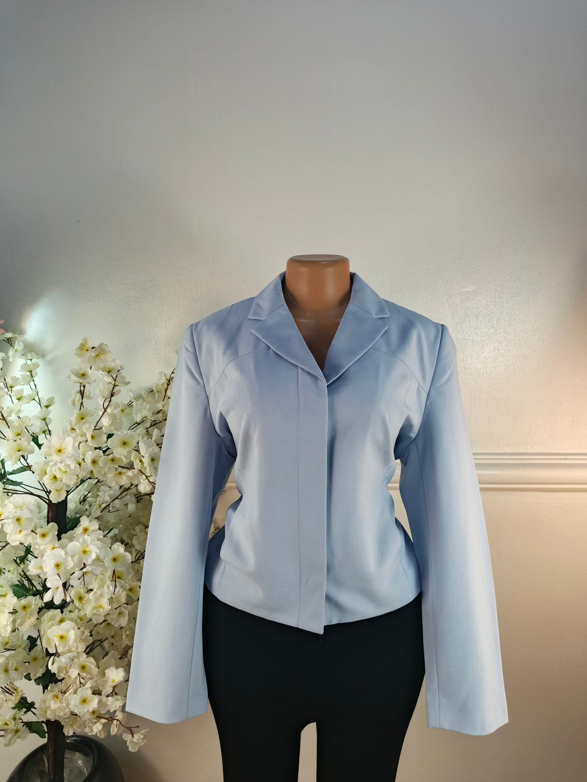 MODERN WOMAN UK SIZE 14 [LENGTH 22 INCHES, SKY BLUE] image 0