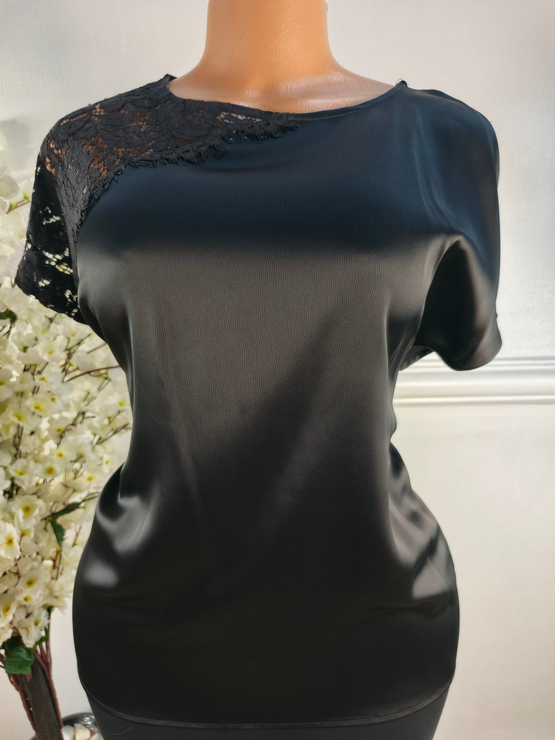 RIVER ISLAND UK 10 image 0