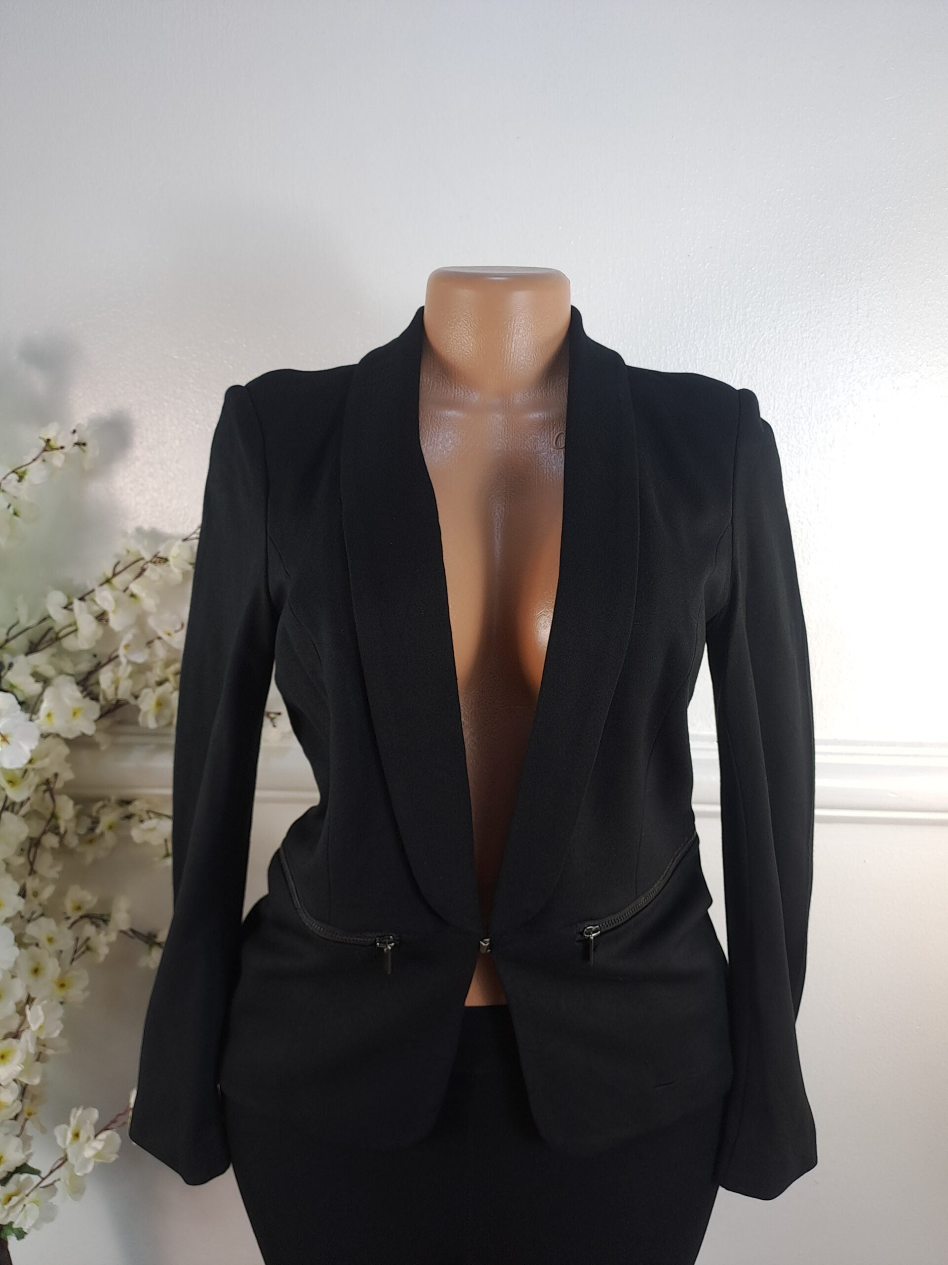 BLAZER UK SIZE 6 [LENGHT 24 INCHES, BLACK] image 0