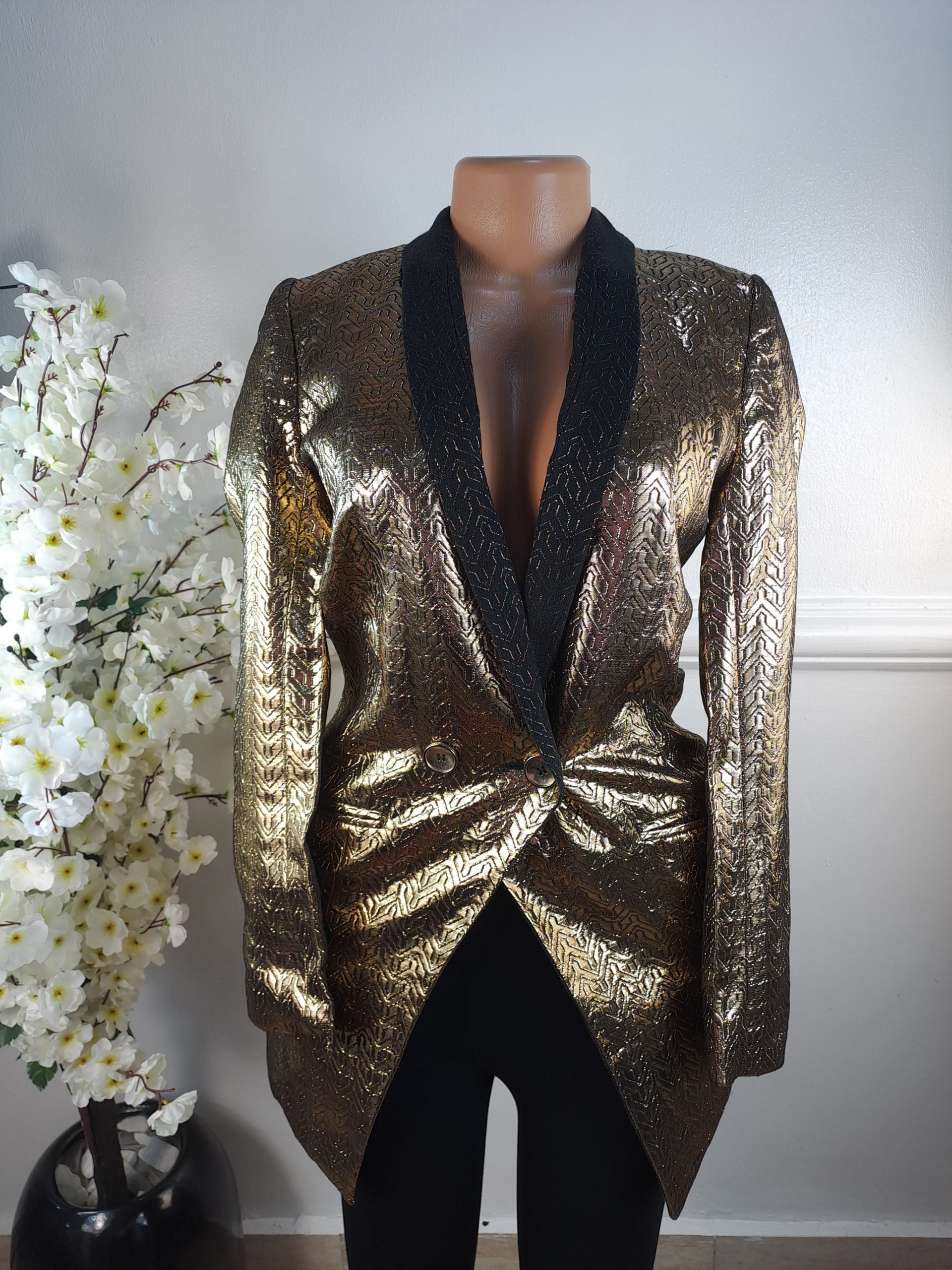 RIHANNA UK SIZE 6 [LENGHT 35 INCHES] image 0
