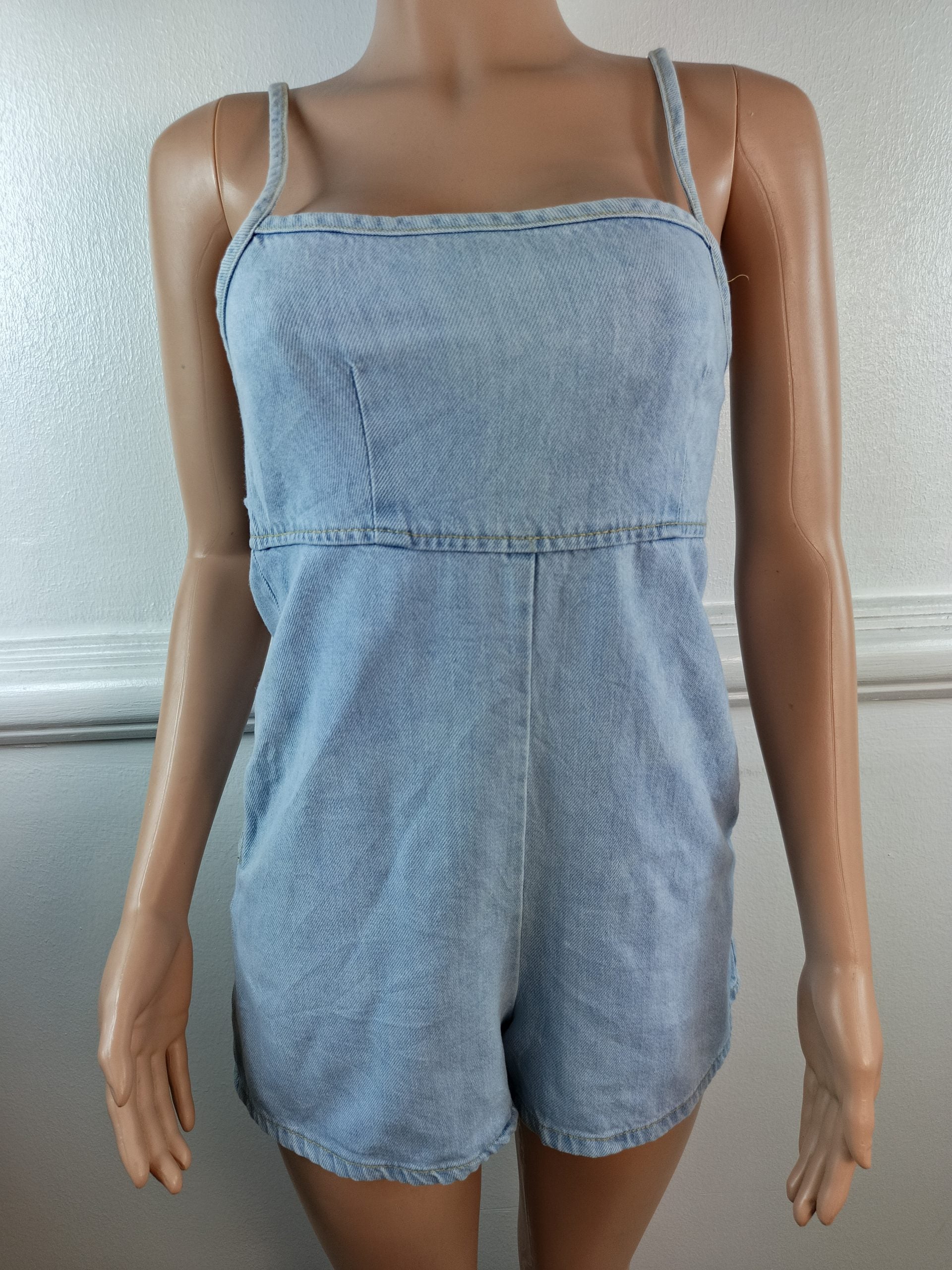 JEANS UK 8, L-21 INCHES image 0