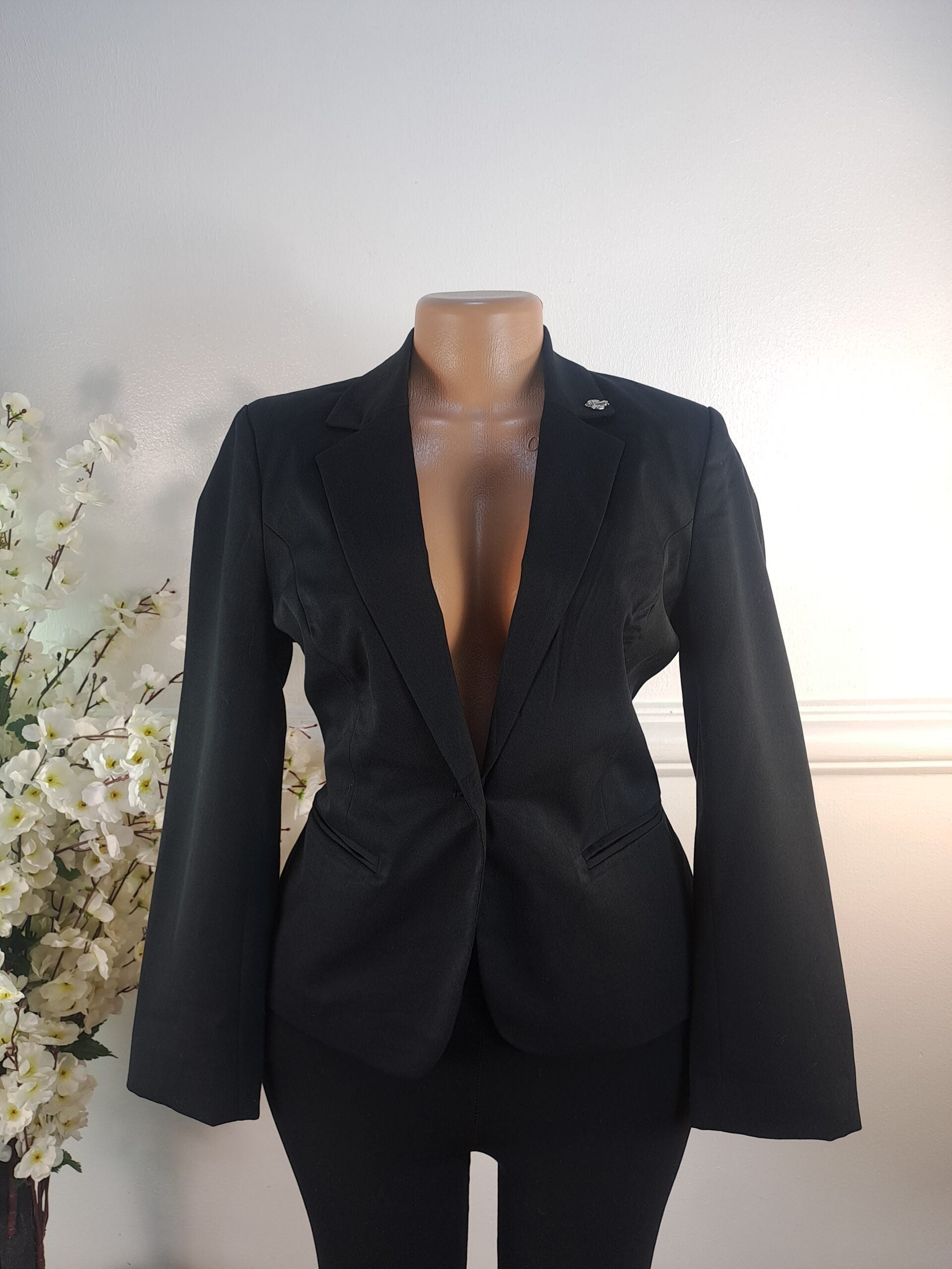 TU WOMAN UK SIZE 12 [LENGTH 25 INCHES, BLACK] image 0