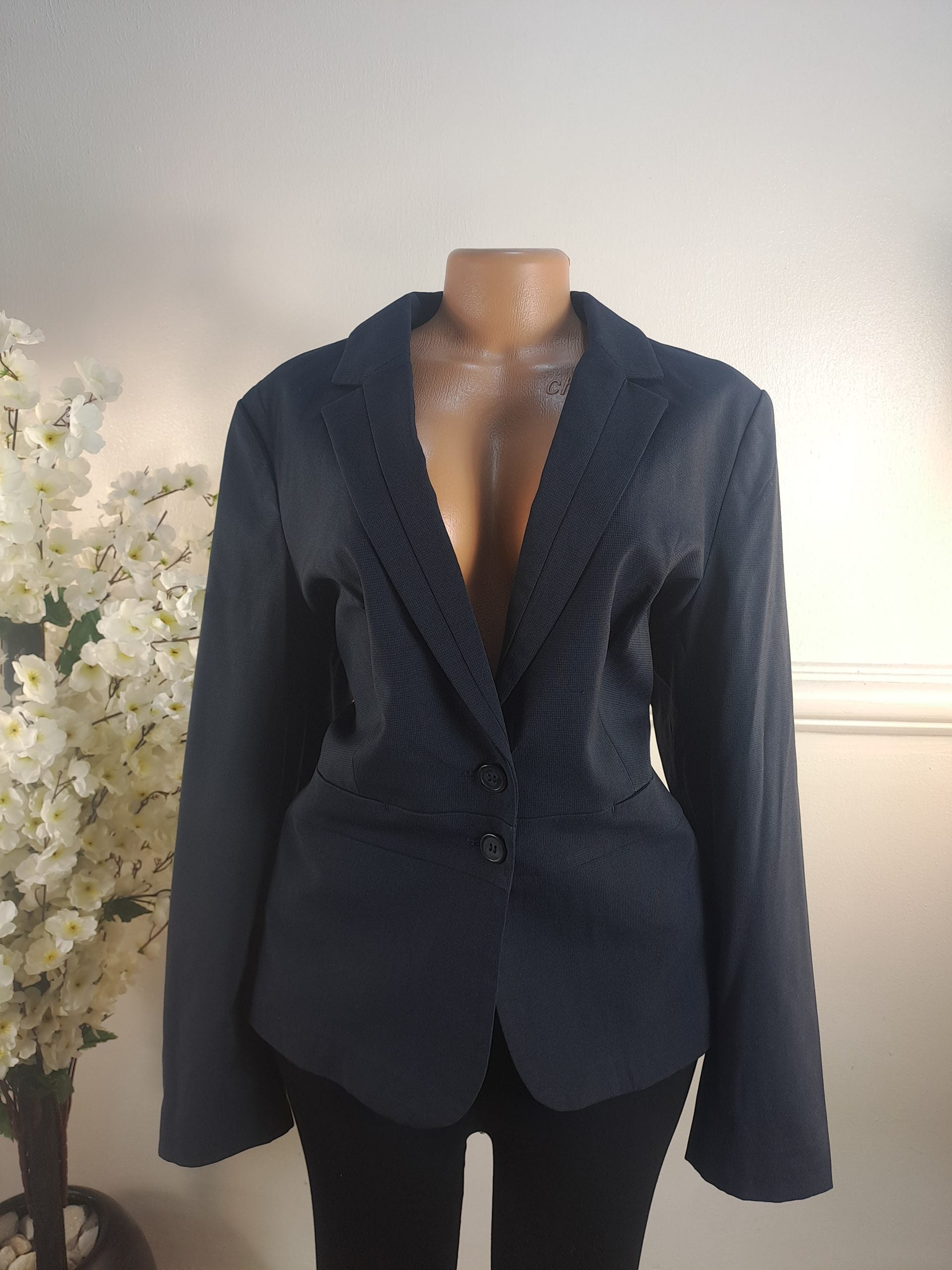 NEXT UK SIZE 16 [LENGHT 26 INCHES] image 0
