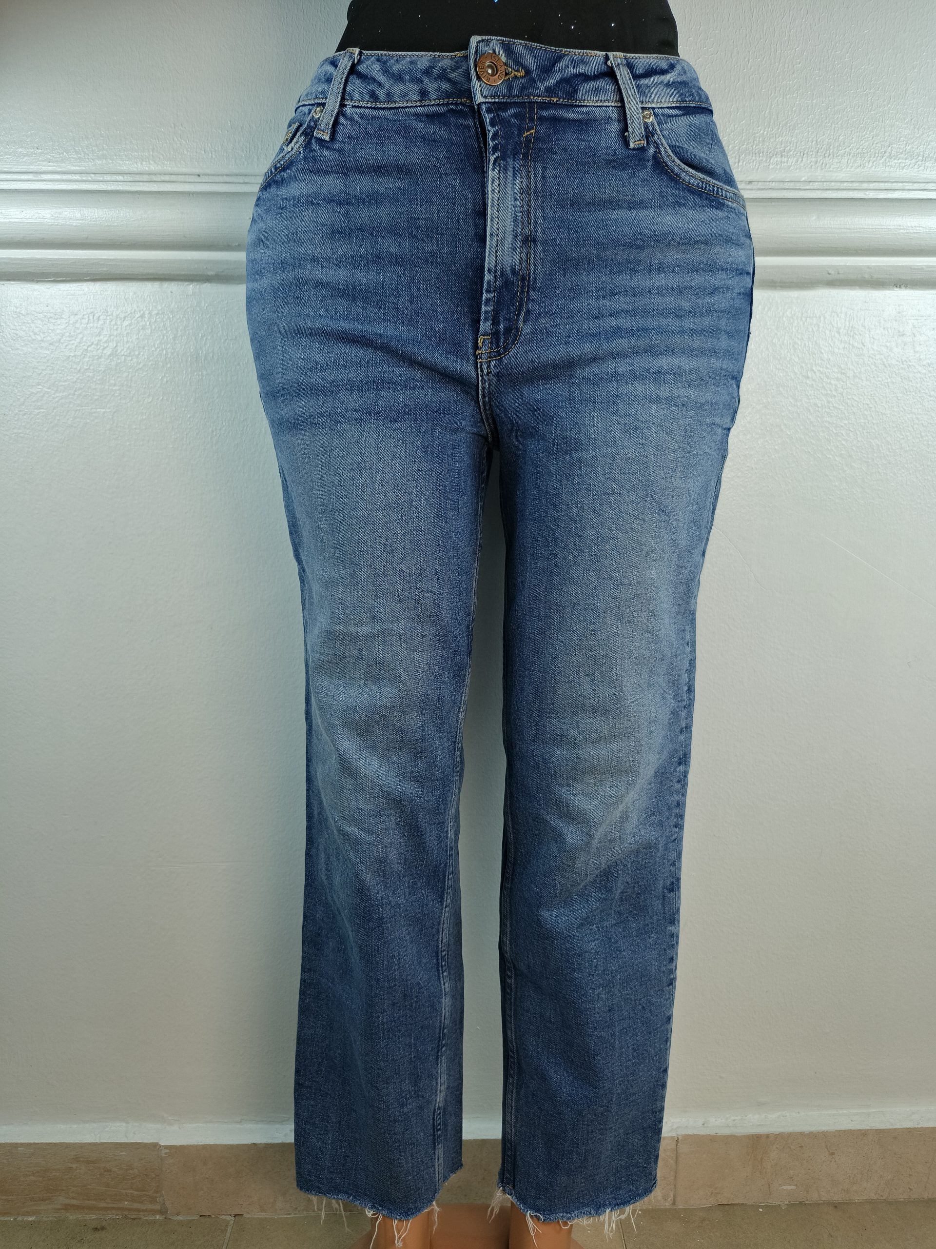 JEANS UK 12, L-38 INCHES image 0