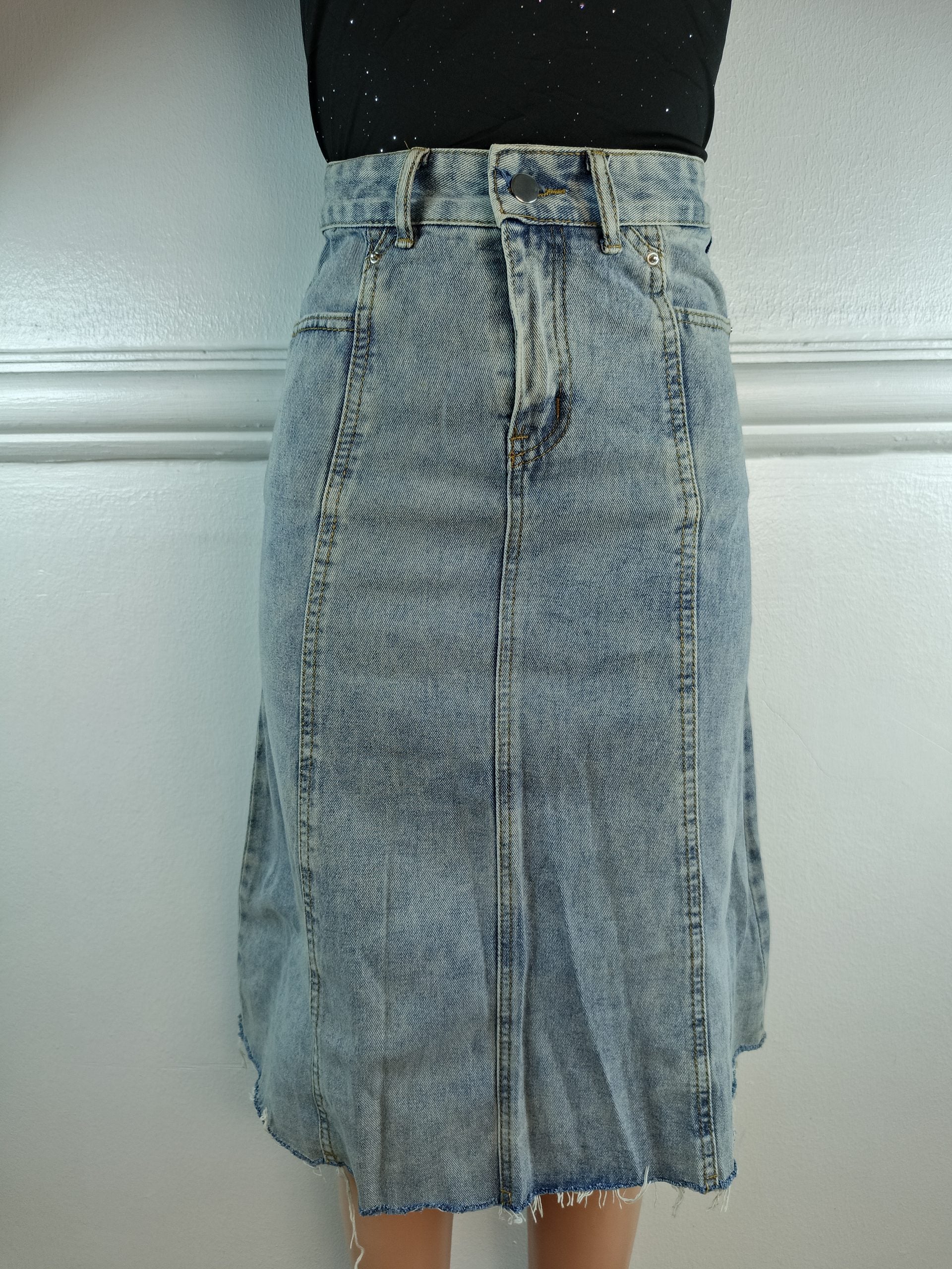 SKIRT UK 6, L-26 INCHES image 0
