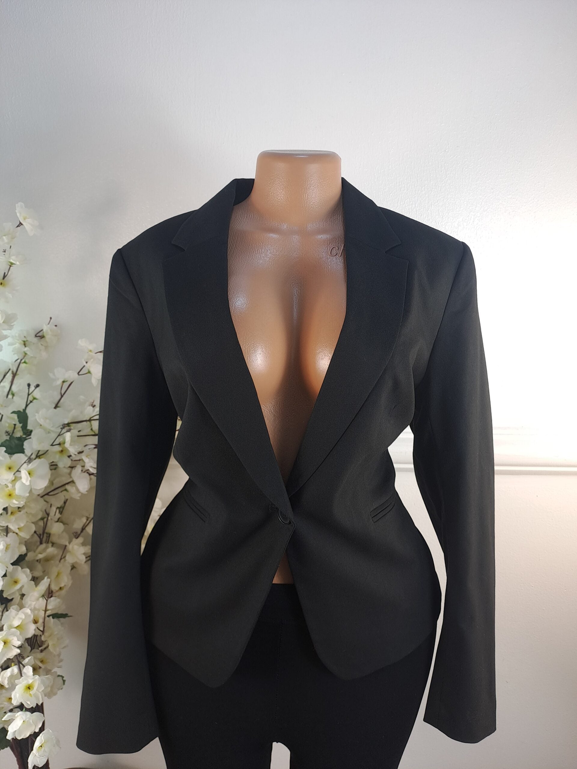 H&amp;M UK SIZE 12 [LENGHT 24 INCHES, BLACK] image 0