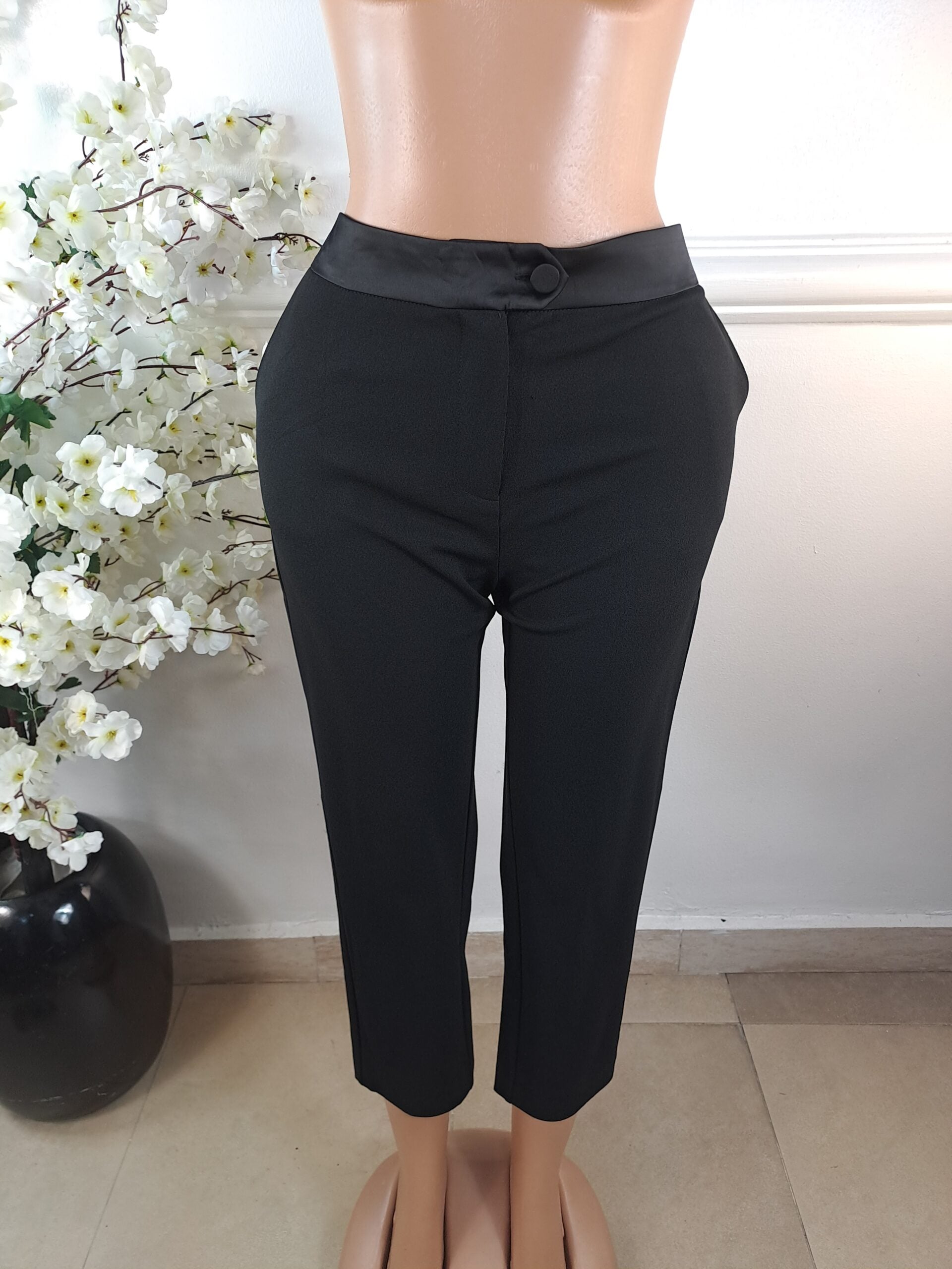 OVS UK SIZE 14 [LENGTH 37 INCHES, BLACK] image 0