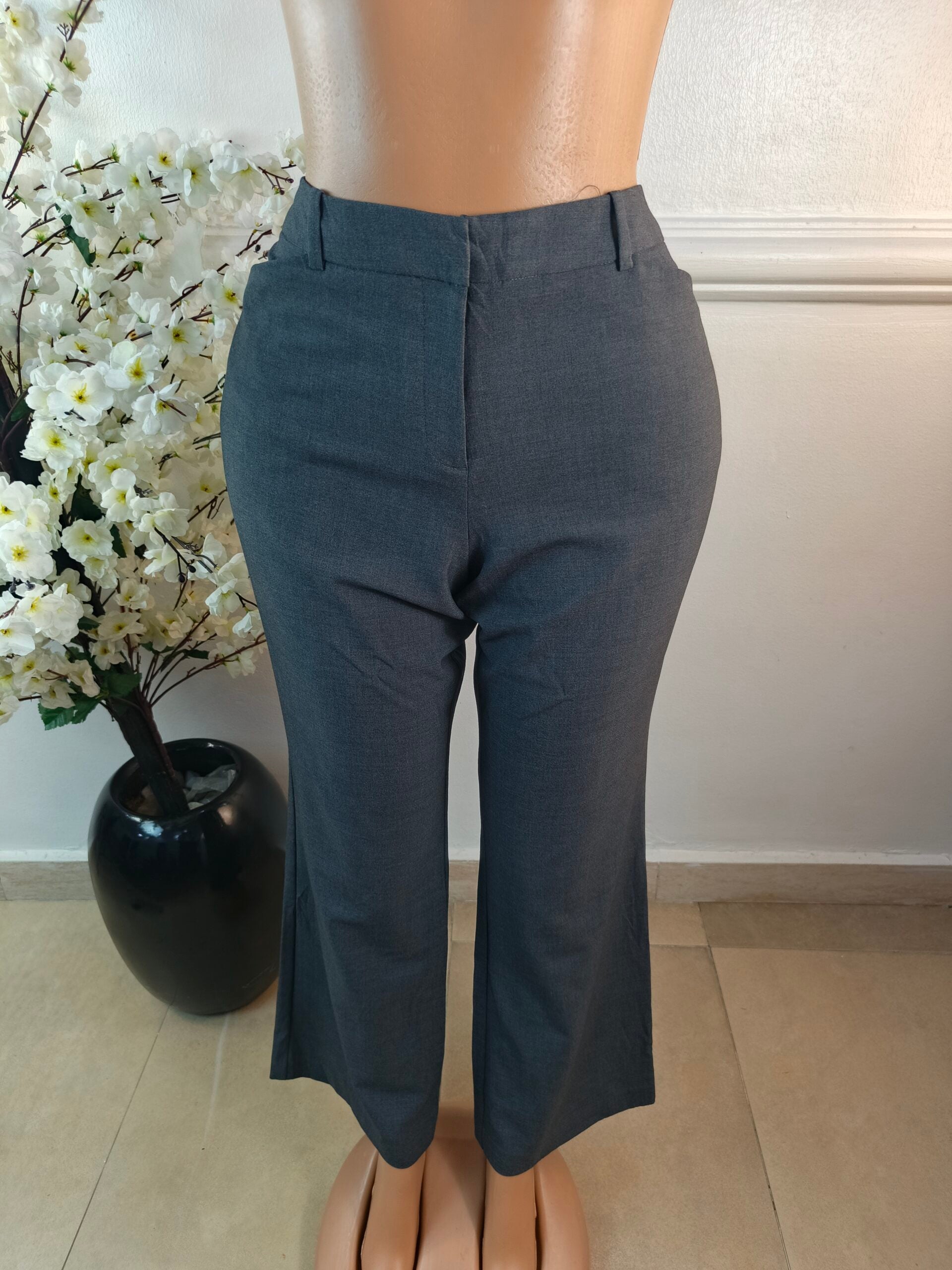 MODERN FIT UK SIZE 14 [LENGTH 41 INCHES, GREY] image 0