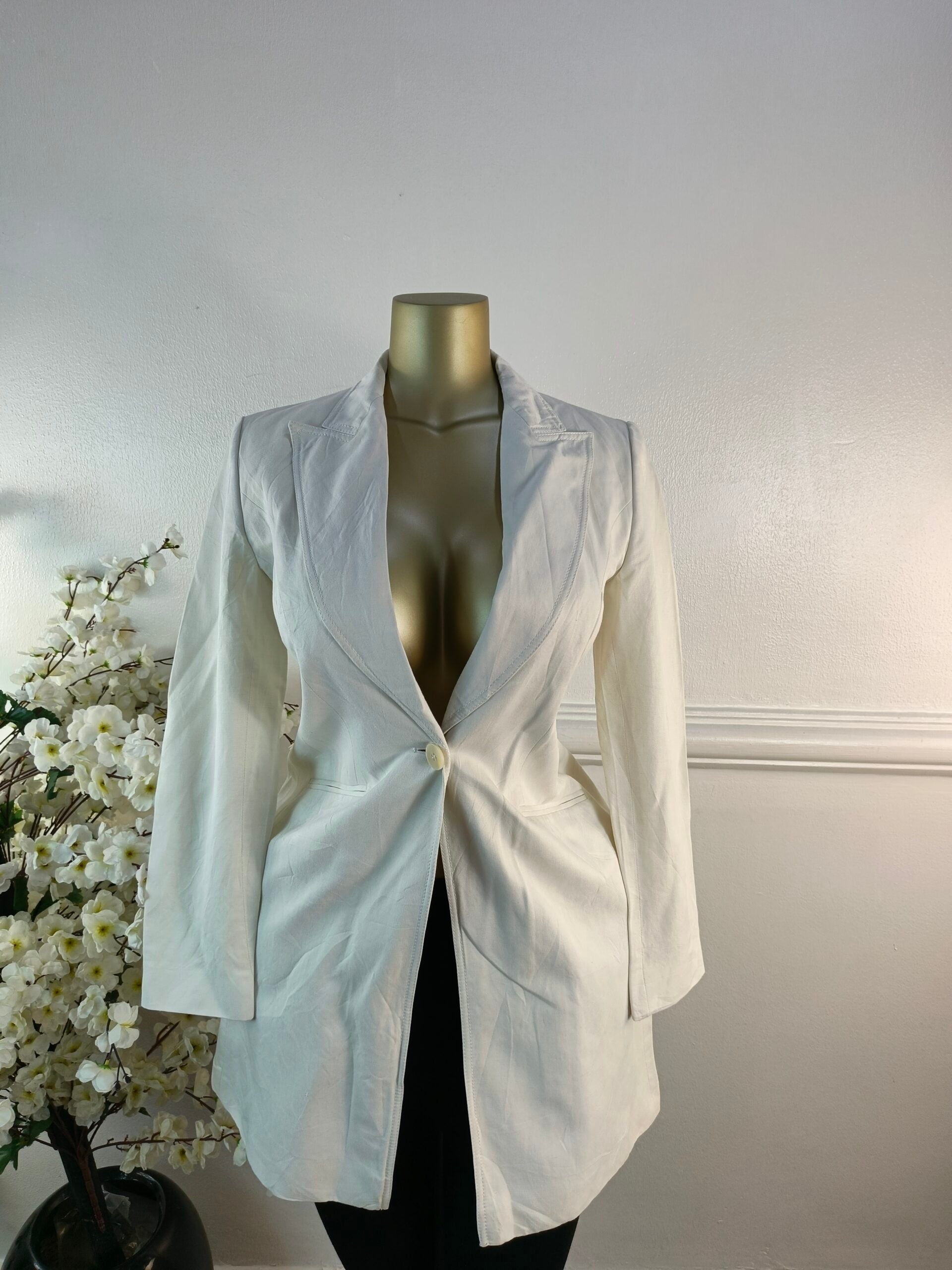 JASPER CONRAN UK SIZE 8 [LENGTH 35 INCHES, WHITE] image 0