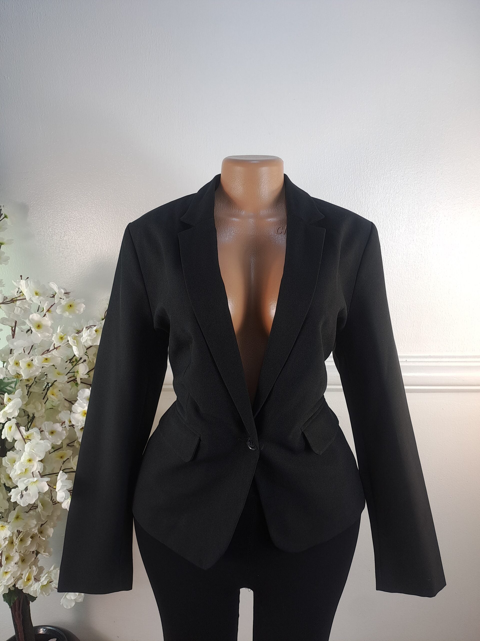 PRIMARK UK SIZE 14 [LENGTH 26 INCHES, BLACK] image 0