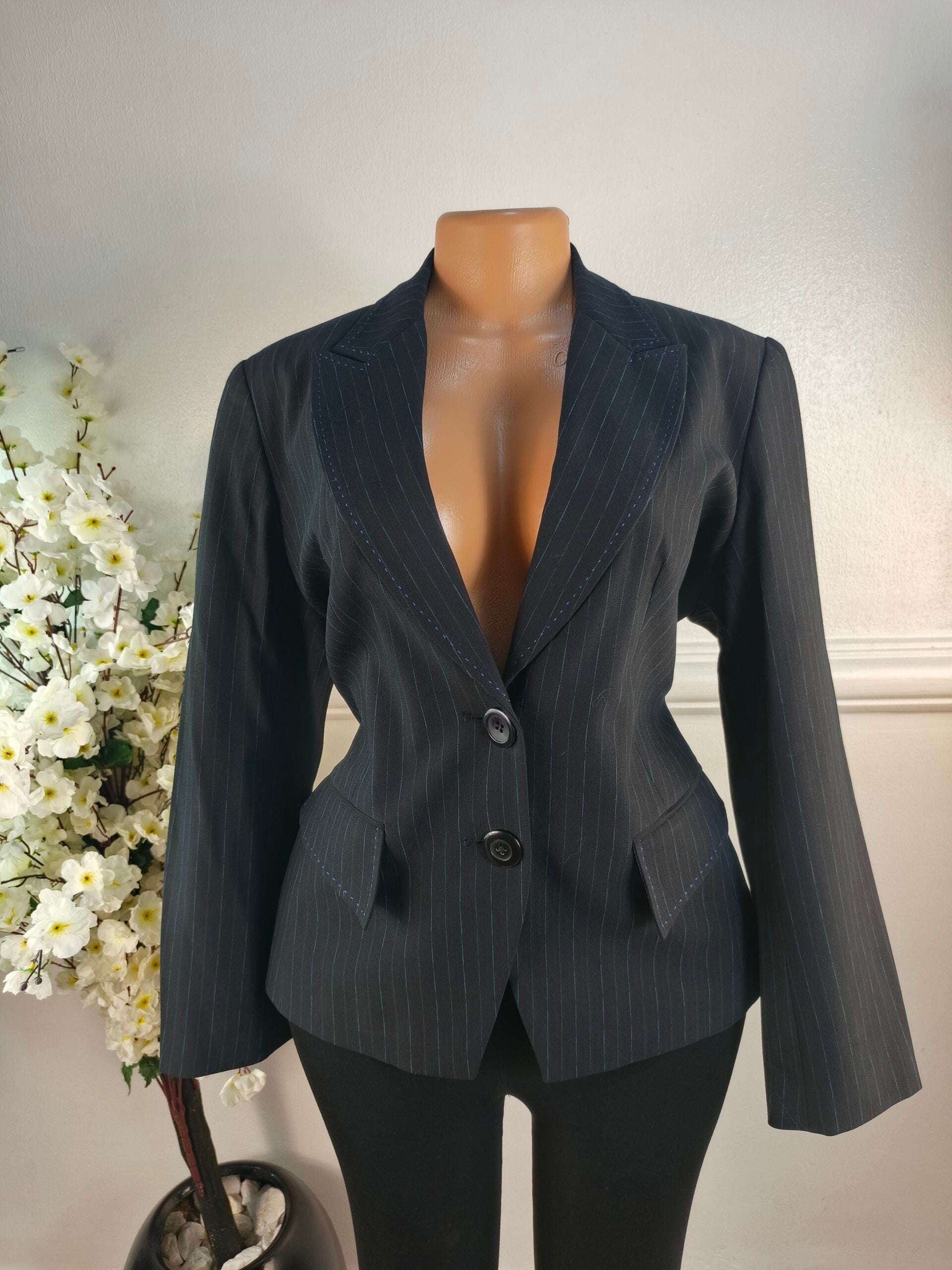 NEXT UK SIZE 14 [LENGHT 27 INCHES] image 0