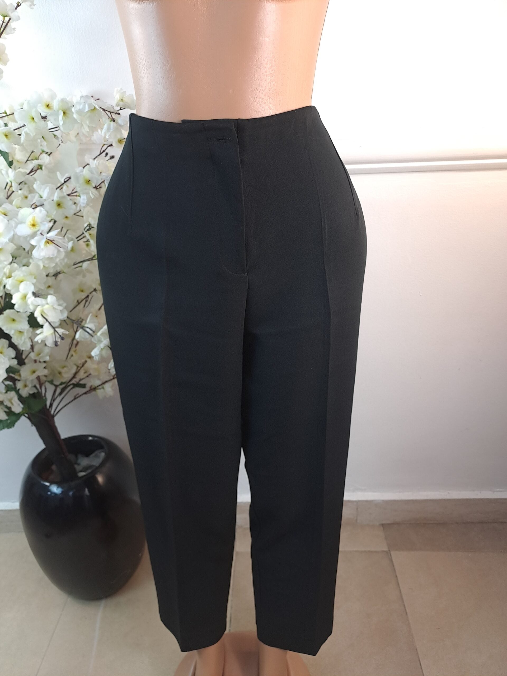 RIVER ISLAND UK SIZE 18 [LENGTH 40 INCHES, BLACK] image 0