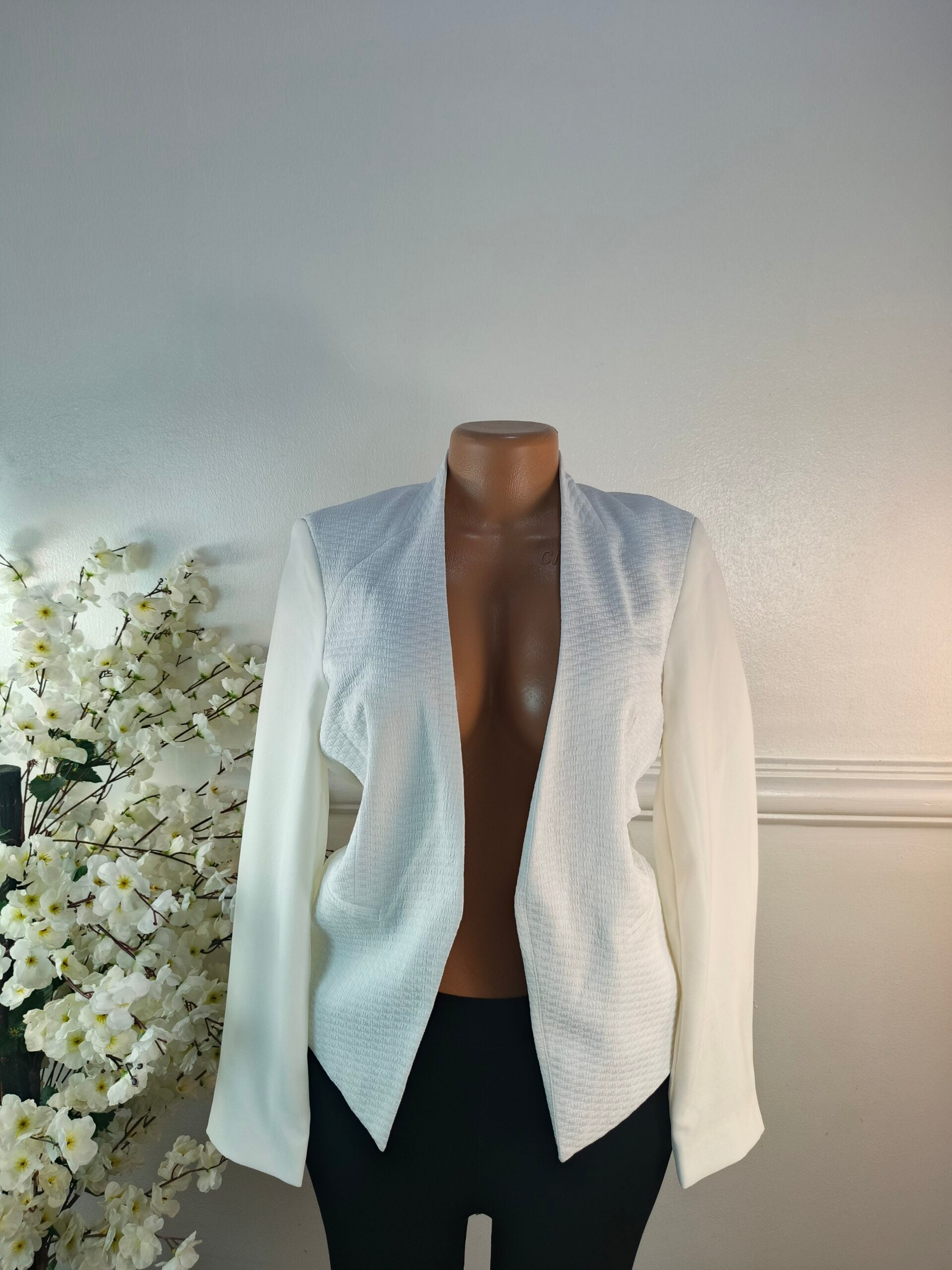 SHEIN UK SIZE 8 [LENGTH 25 INCHES, WHITE] image 0