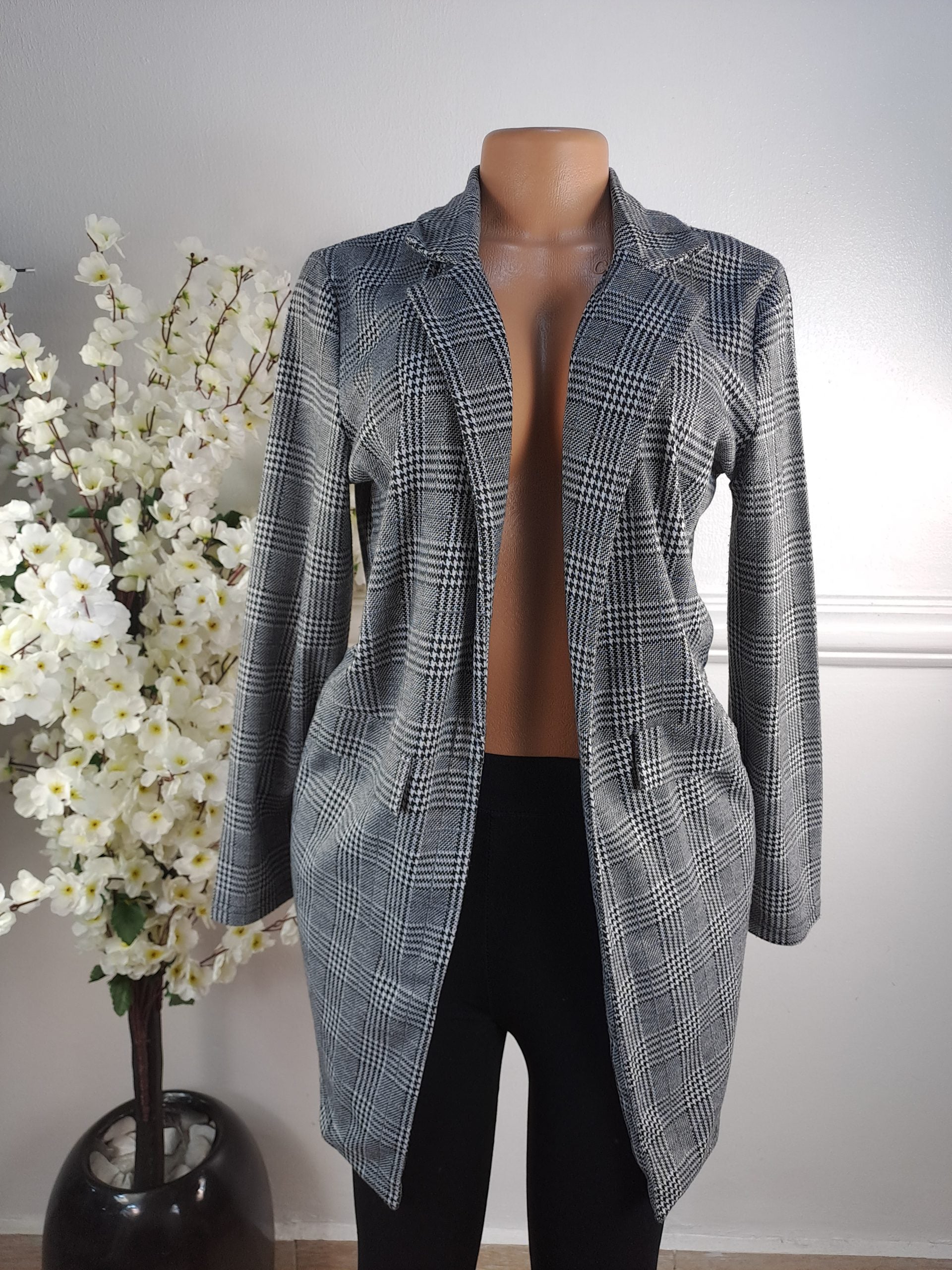 NEW LOOK UK SIZE 8 [LENGHT 34 INCHES] image 0