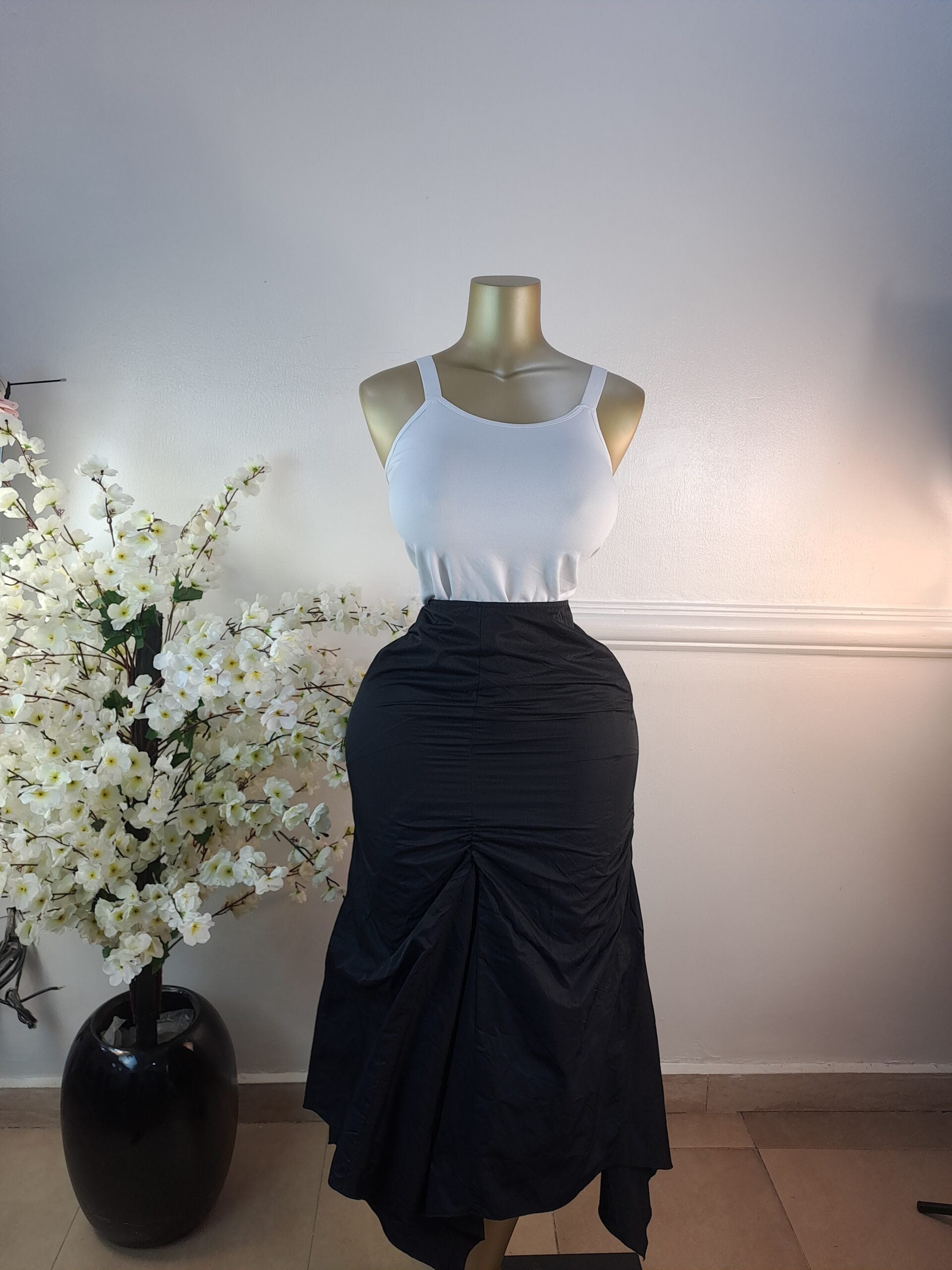 SKIRT UK SIZE 10 [LENGTH 34 INCHES, BLACK] image 0
