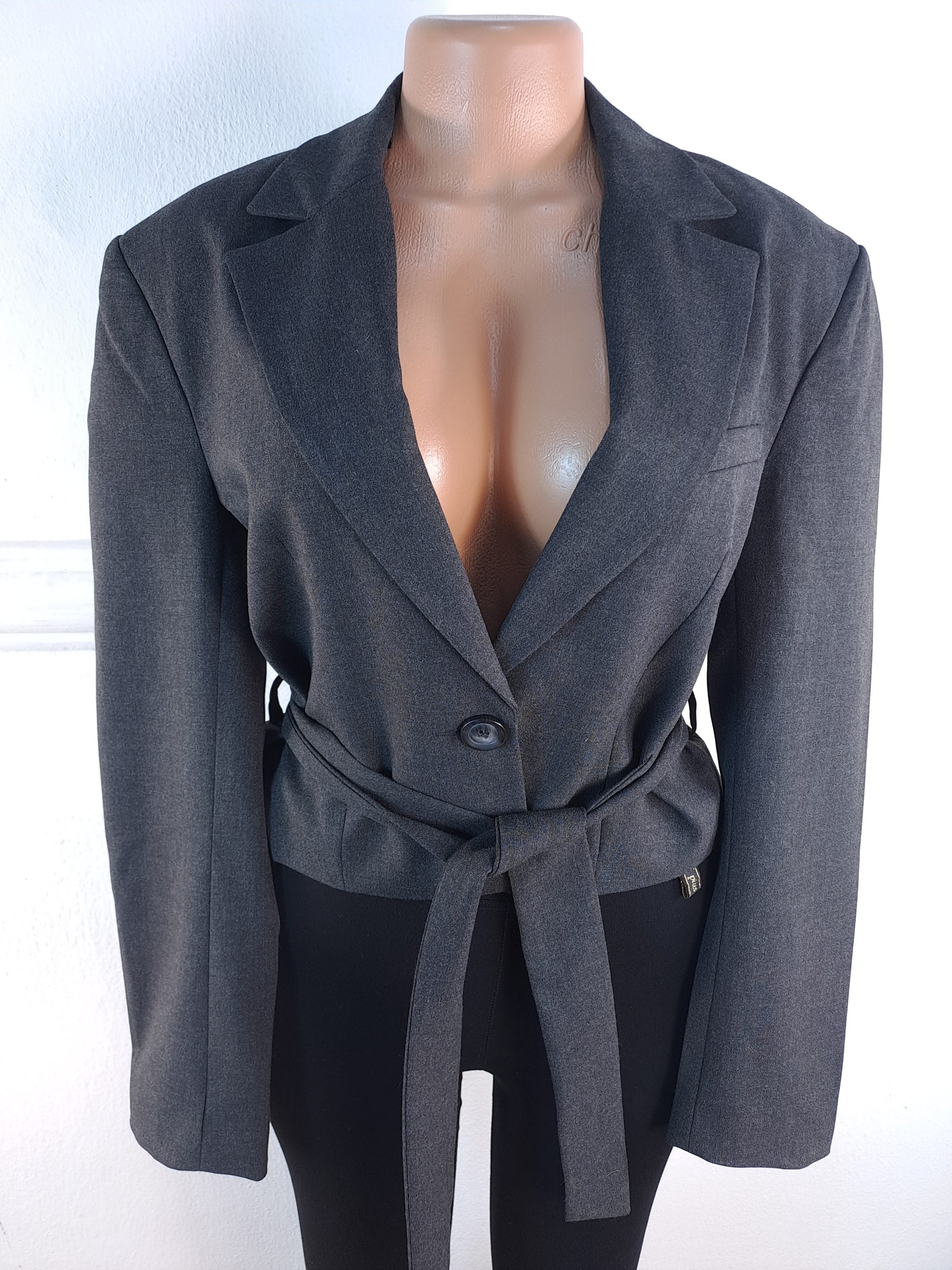 ZARA UK 10 image 0