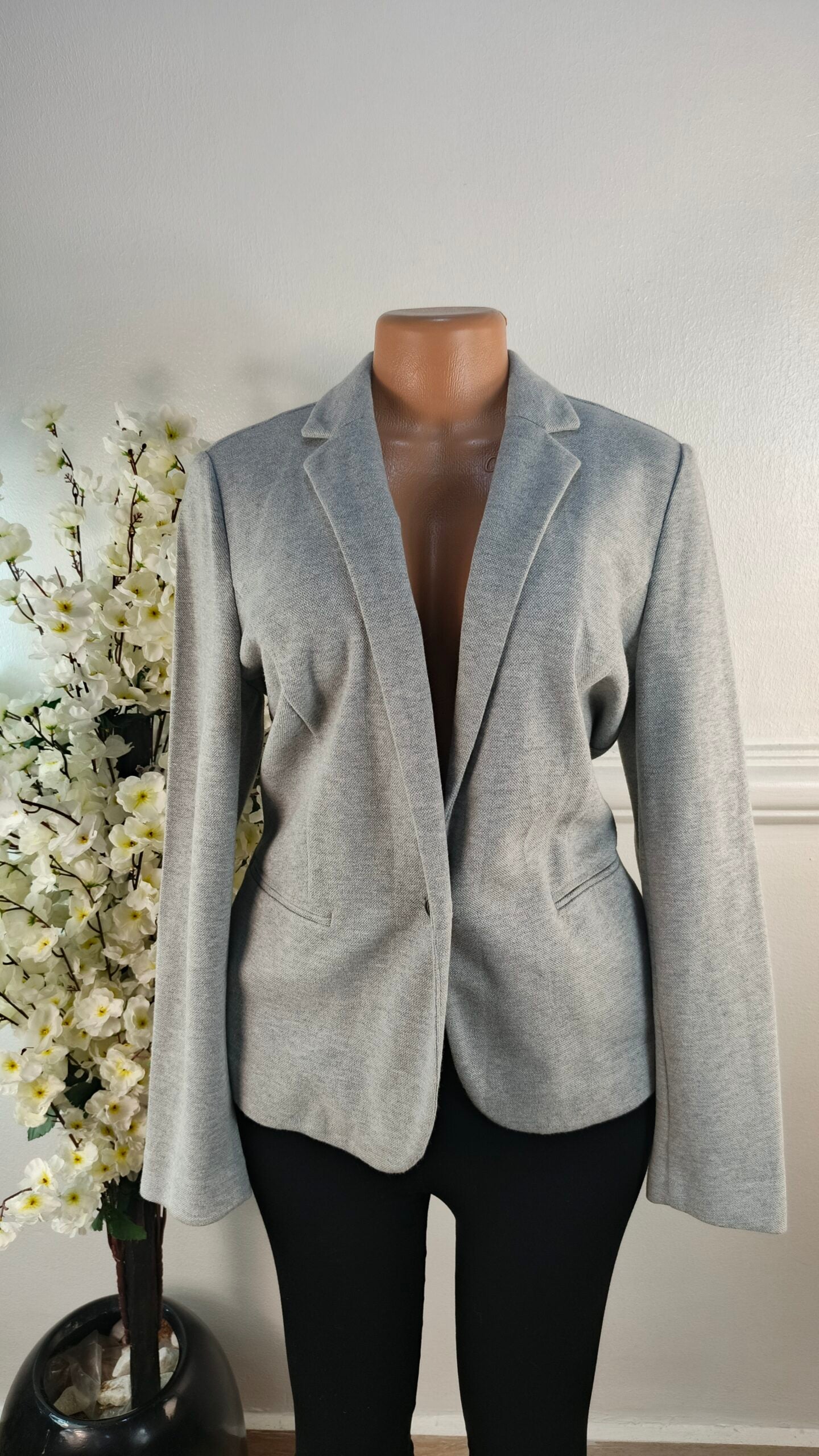 BLAZER UK SIZE 10 [LENGTH 27 INCHES, GREY] image 0