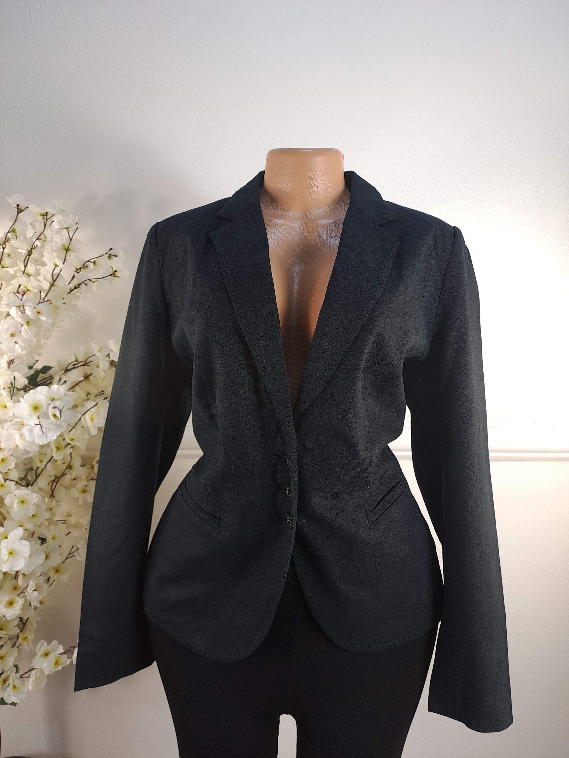 M&S WOMAN UK SIZE 16 [LENGHT 25 INCHES] image 0