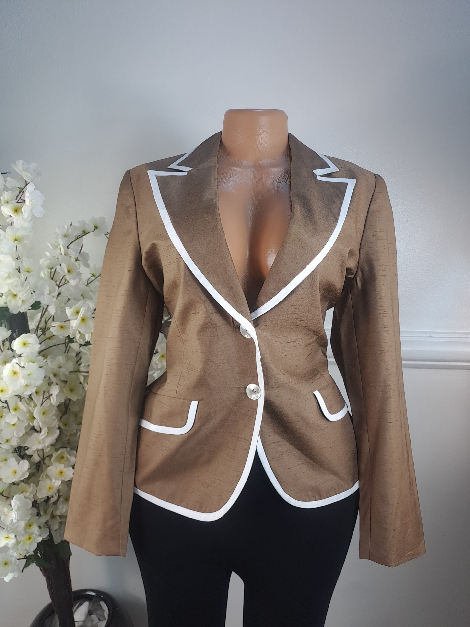BASLER UK SIZE 12 [LENGHT 25 INCHES] image 0