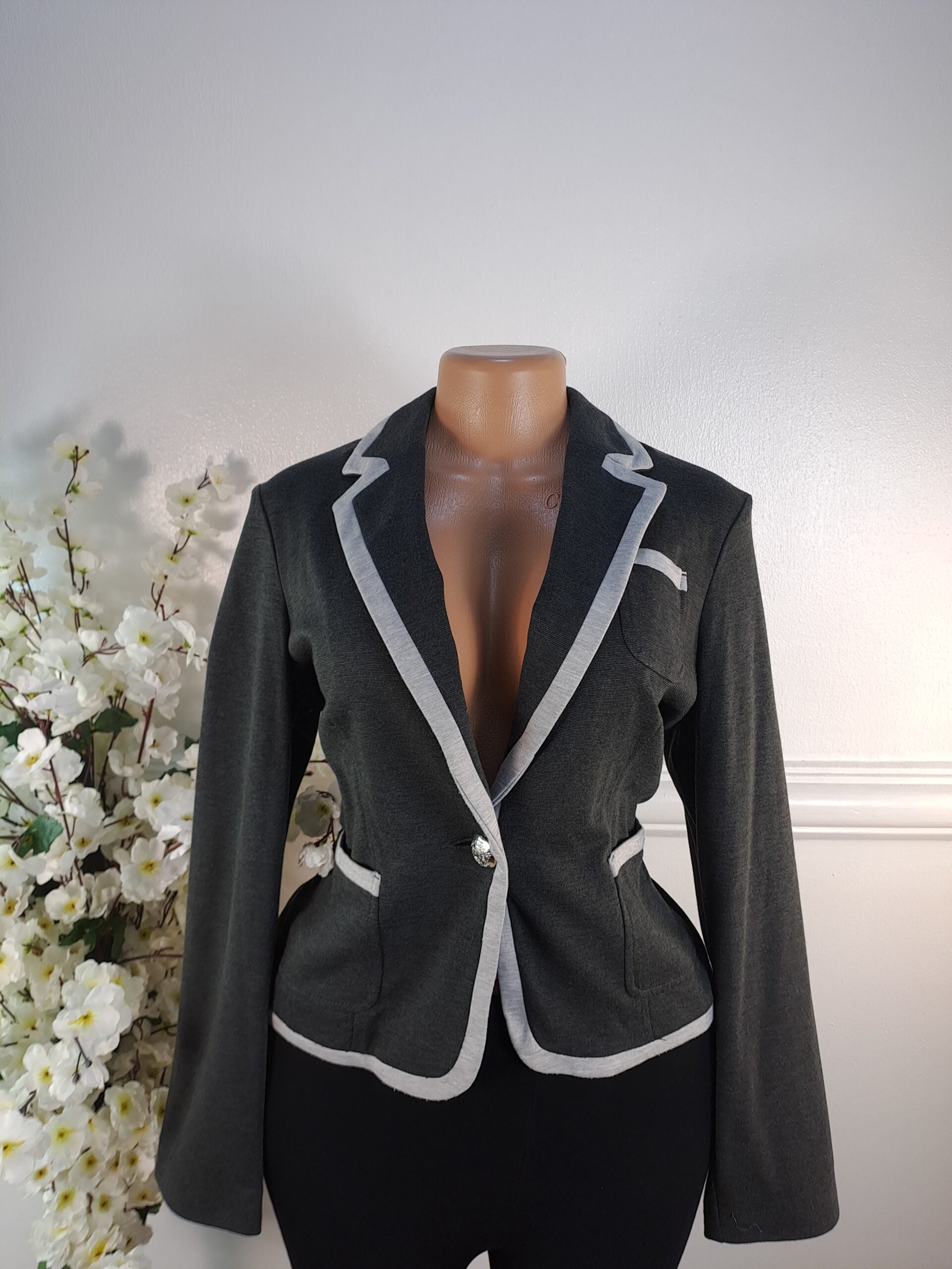 PRIMARK UK SIZE 10 [LENGTH 21 INCHES] image 0
