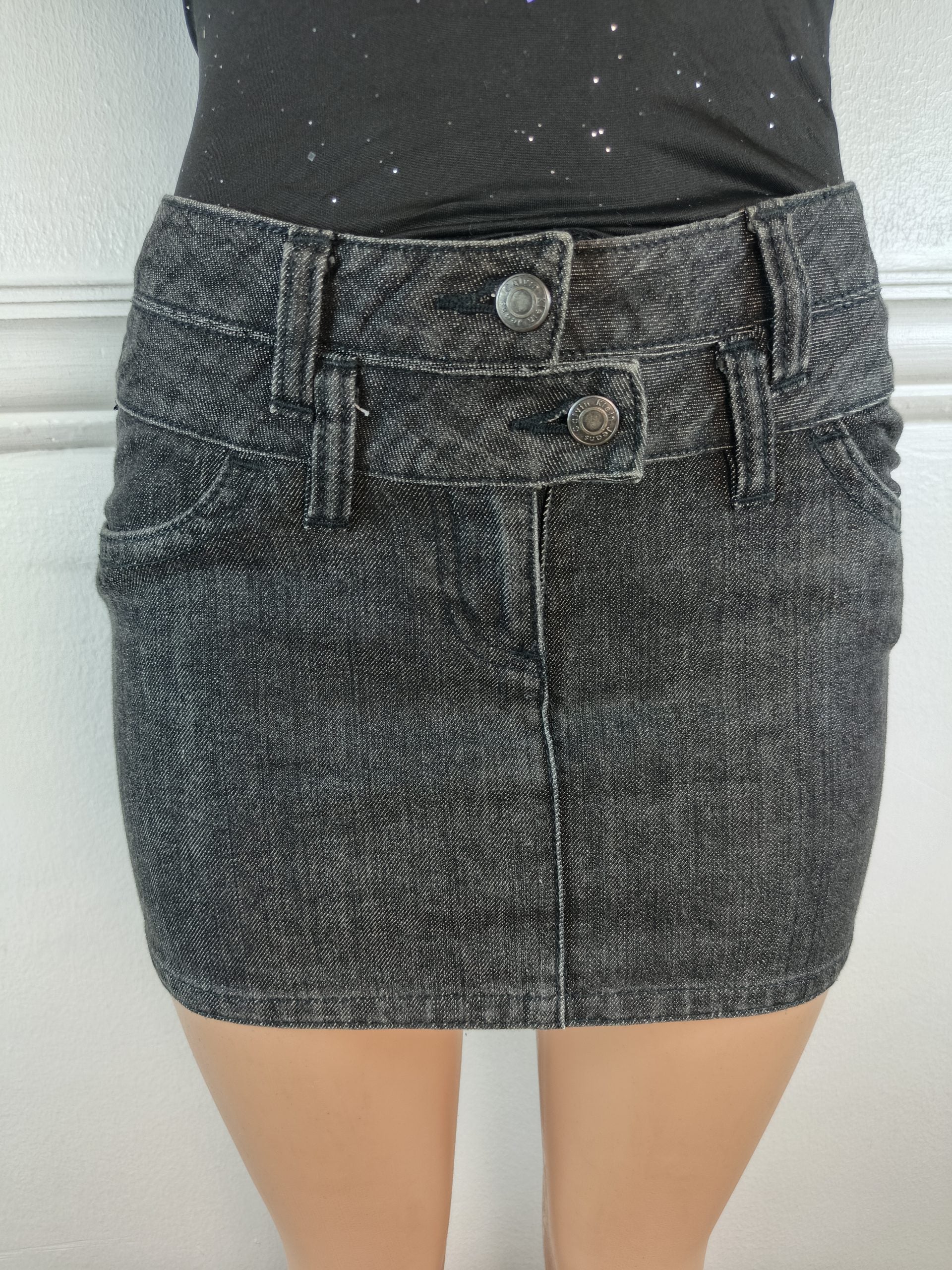 CALVIN KLEIN UK 10, L-12 INCHES image 0