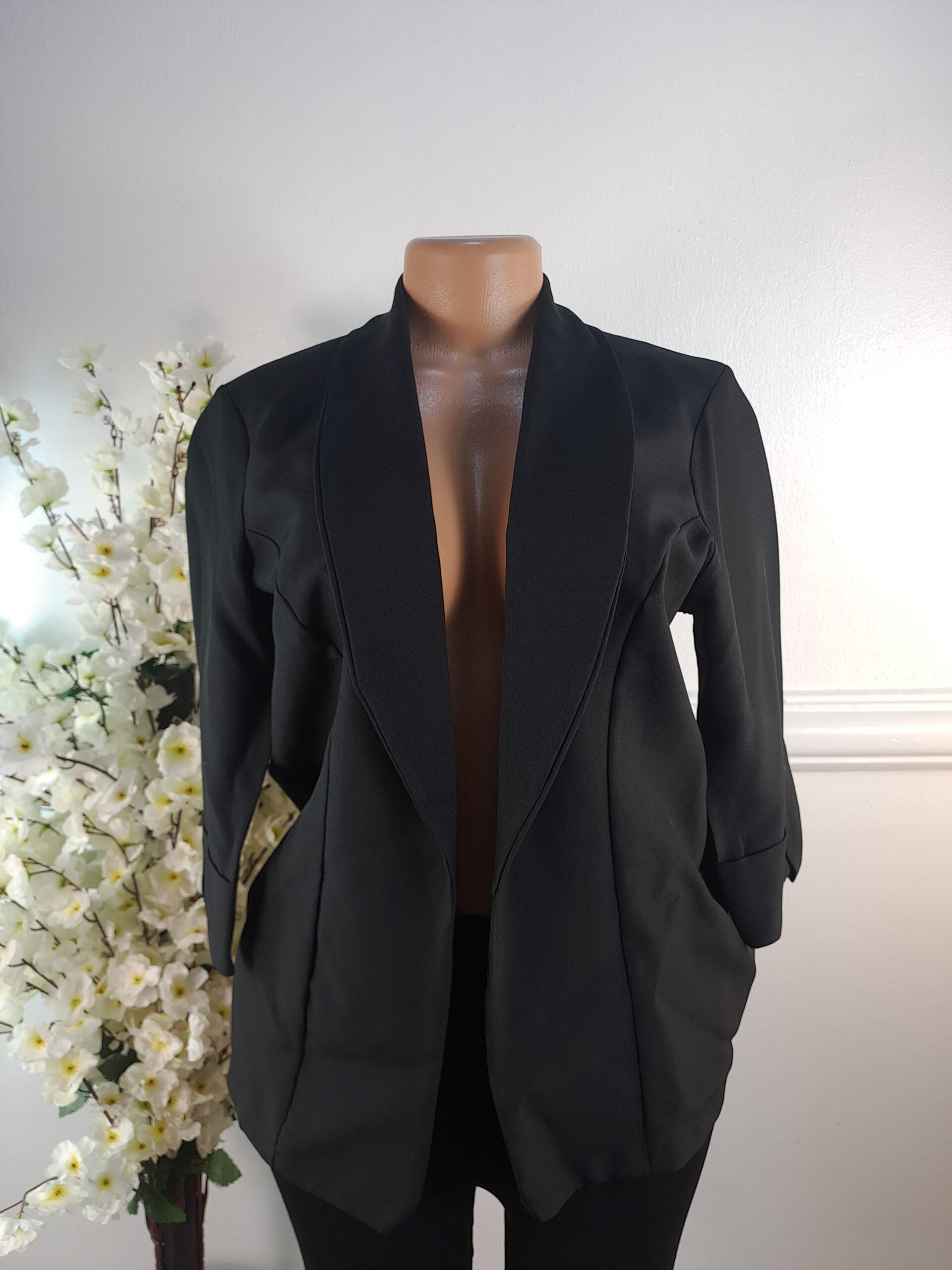 BLAZER UK SIZE 10 [LENGTH 30 INCHES, BLACK] image 0