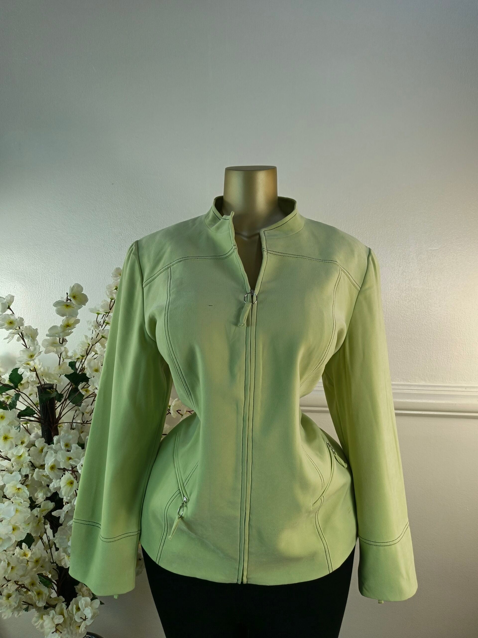 ELVI UK SIZE 18 [LENGTH 28 INCHES, LEMON] image 0