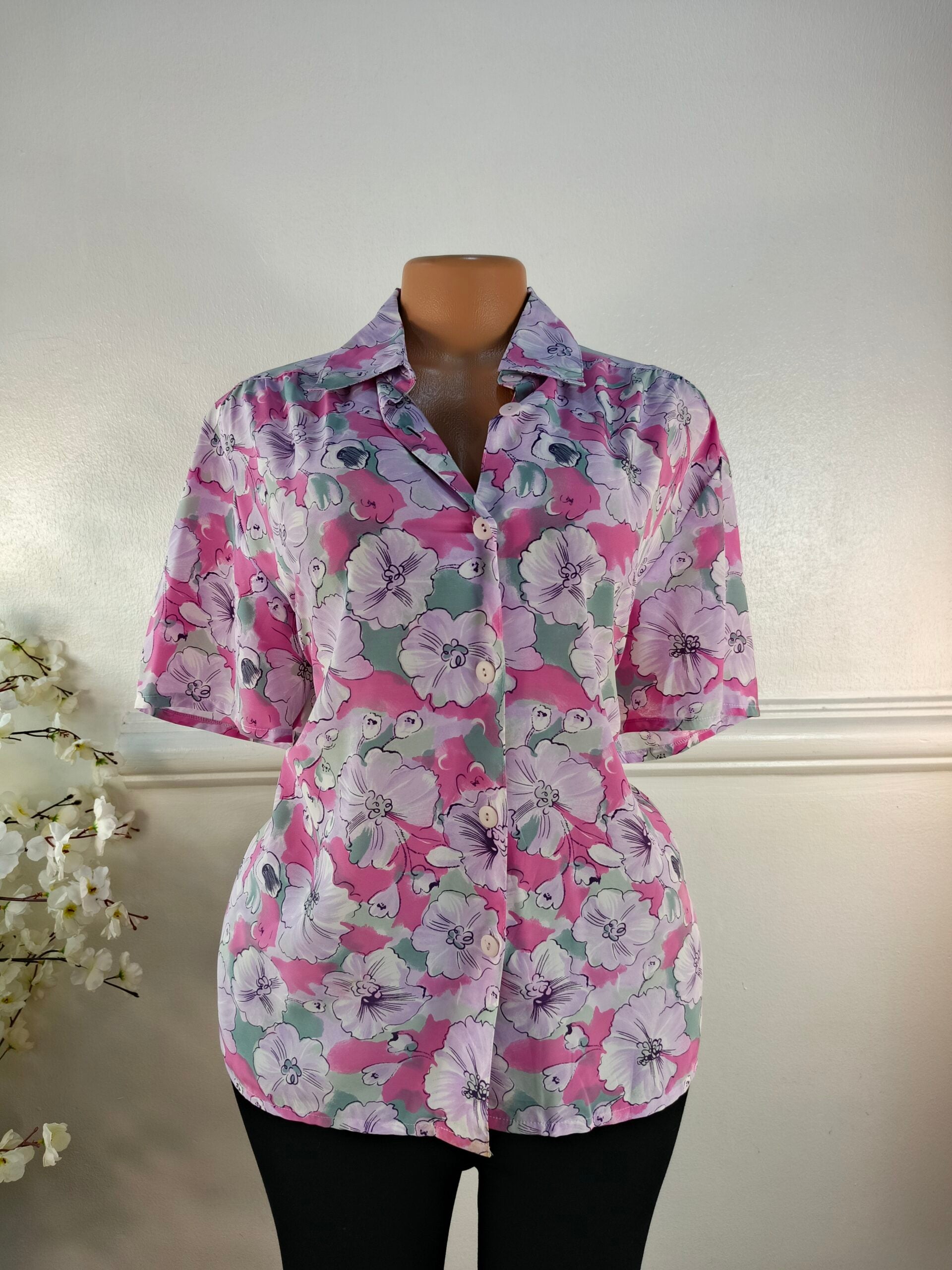 TOP UK SIZE 18 image 0