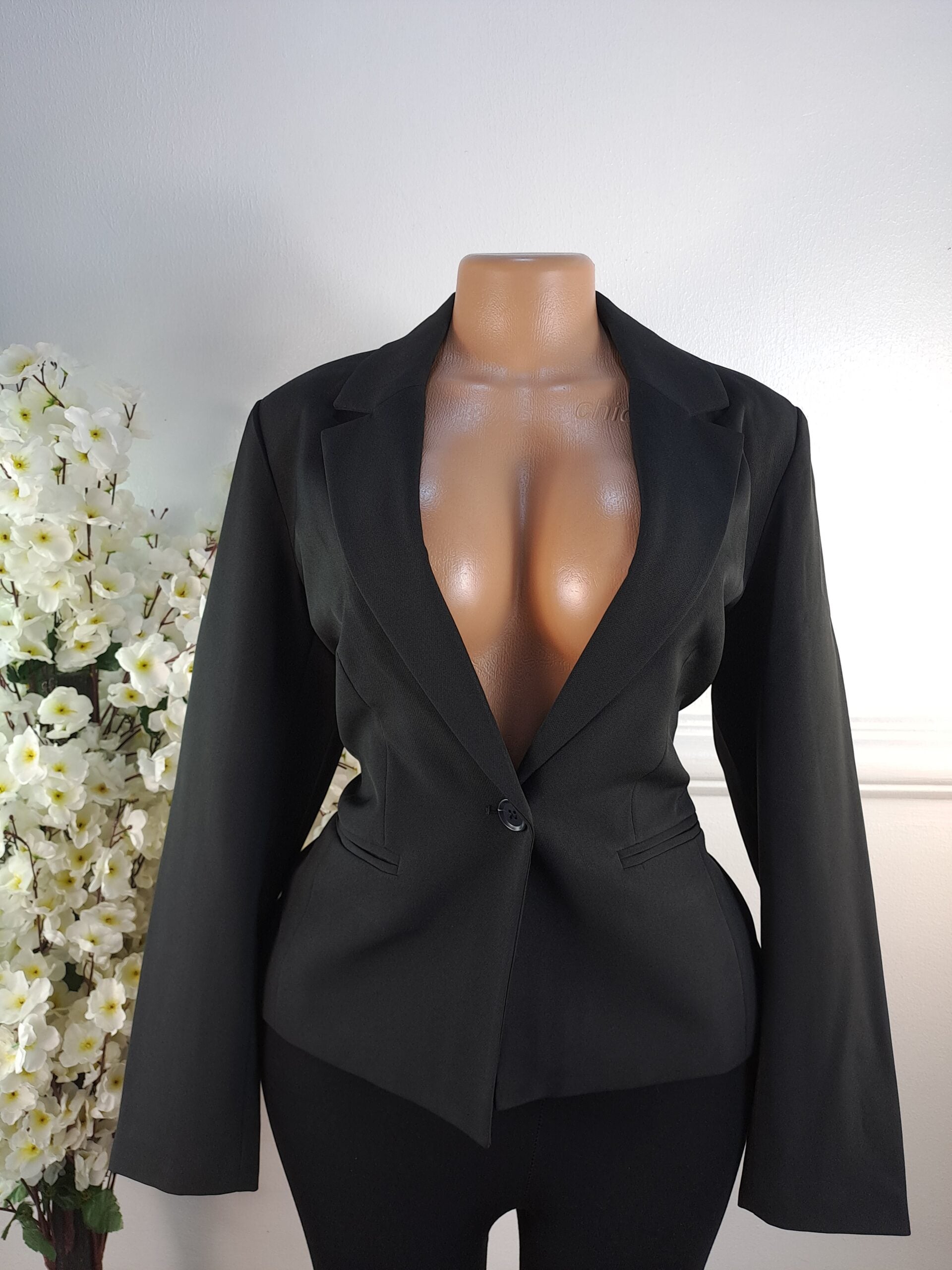 H&amp;M UK SIZE 12 [LENGTH 24 INCHES, BLACK] image 0