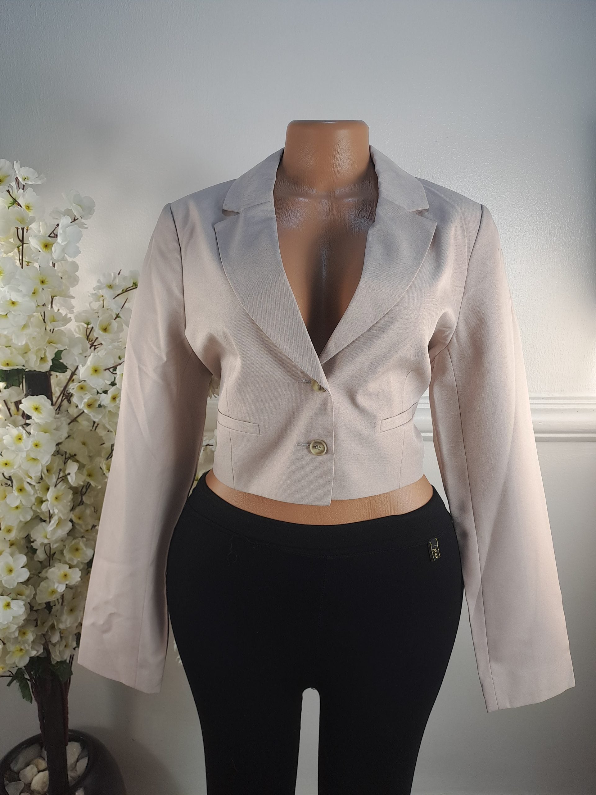 MISS SELFRIDGE COLLECTION UK SIZE 14 [LENGHT 16 INCHES] image 0