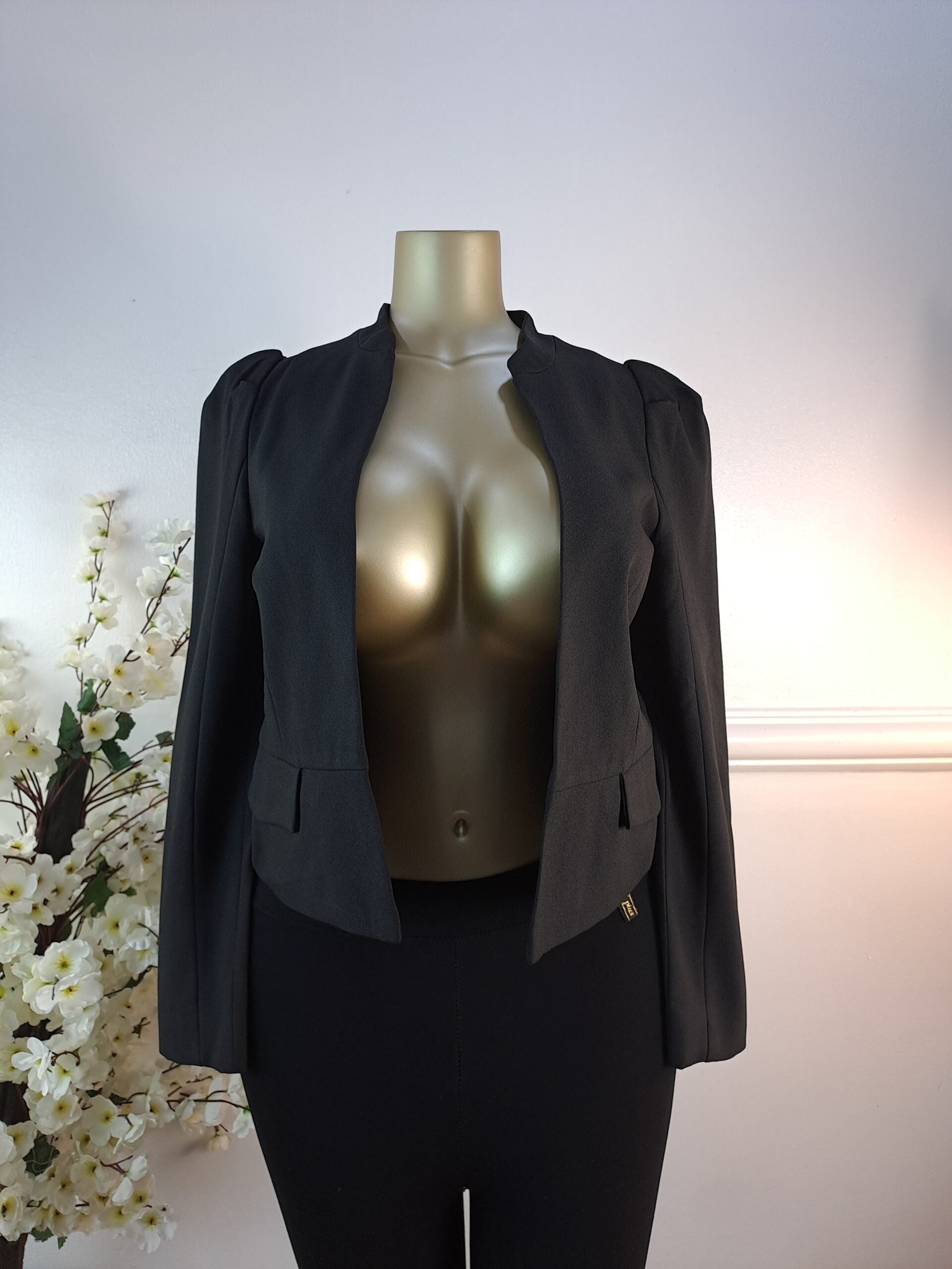 VERO MODA UK SIZE 8 [LENGTH 21 INCHES, BLACK] image 0