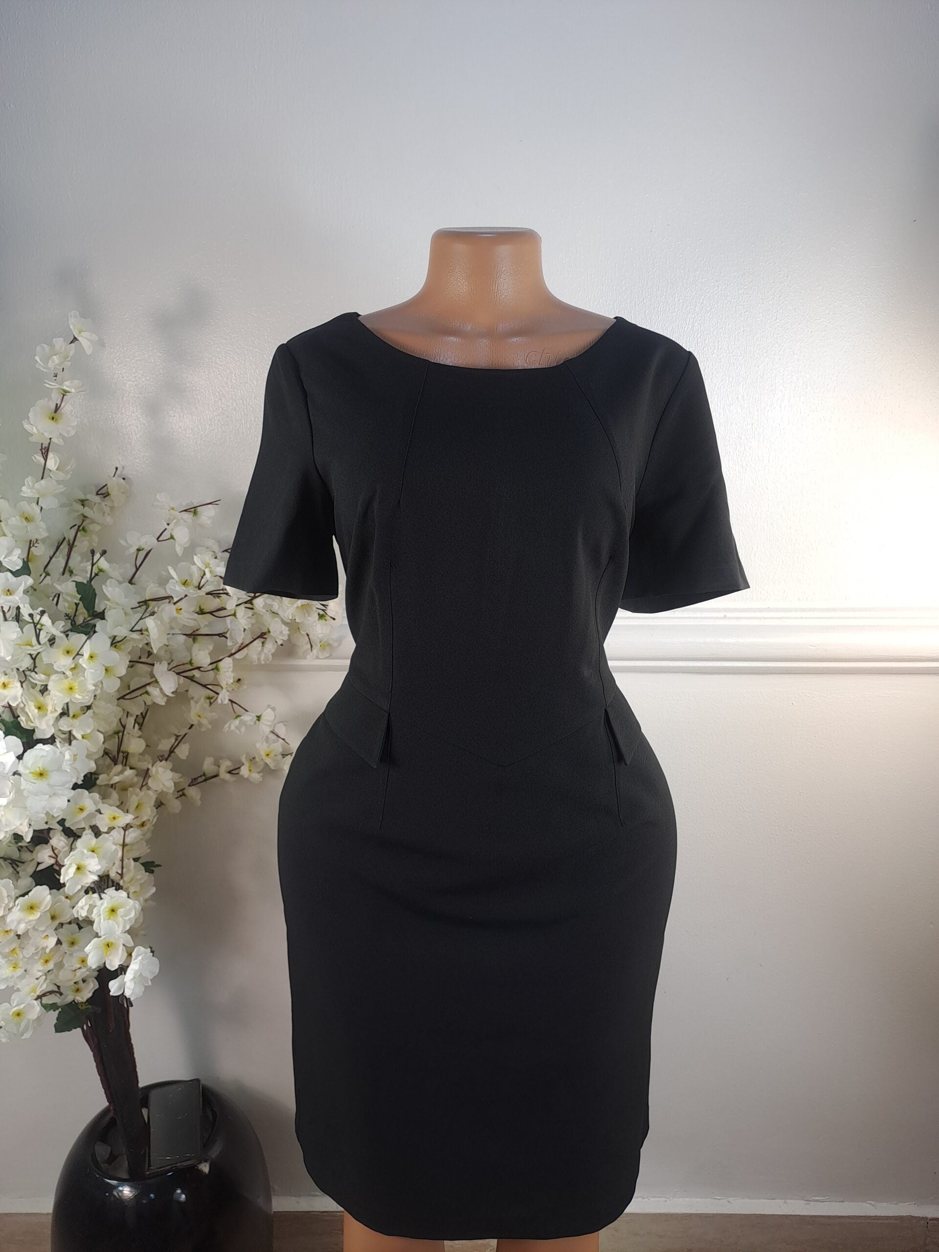 PAPAYA UK SIZE 12 [LENGHT 38 INCHES, BLACK] image 0